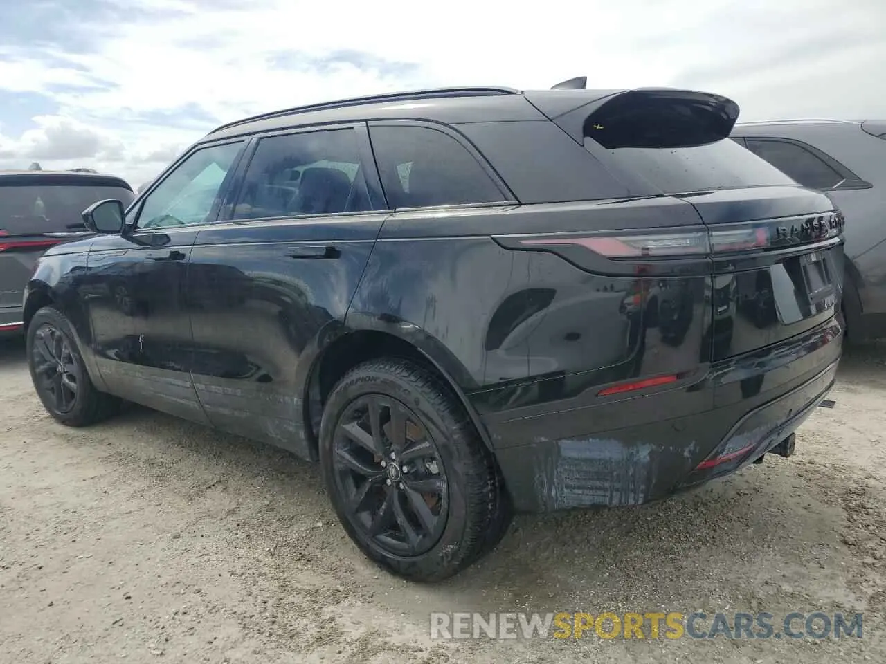 2 Photograph of a damaged car SALYJ2EX4RA385399 LAND ROVER RANGEROVER 2024