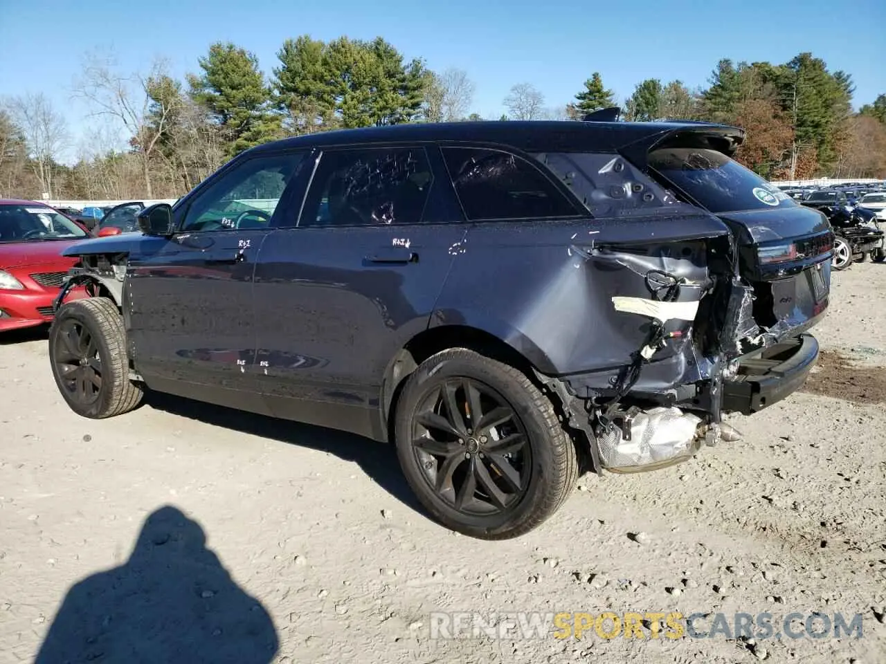 2 Photograph of a damaged car SALYJ2EX6RA391625 LAND ROVER RANGEROVER 2024