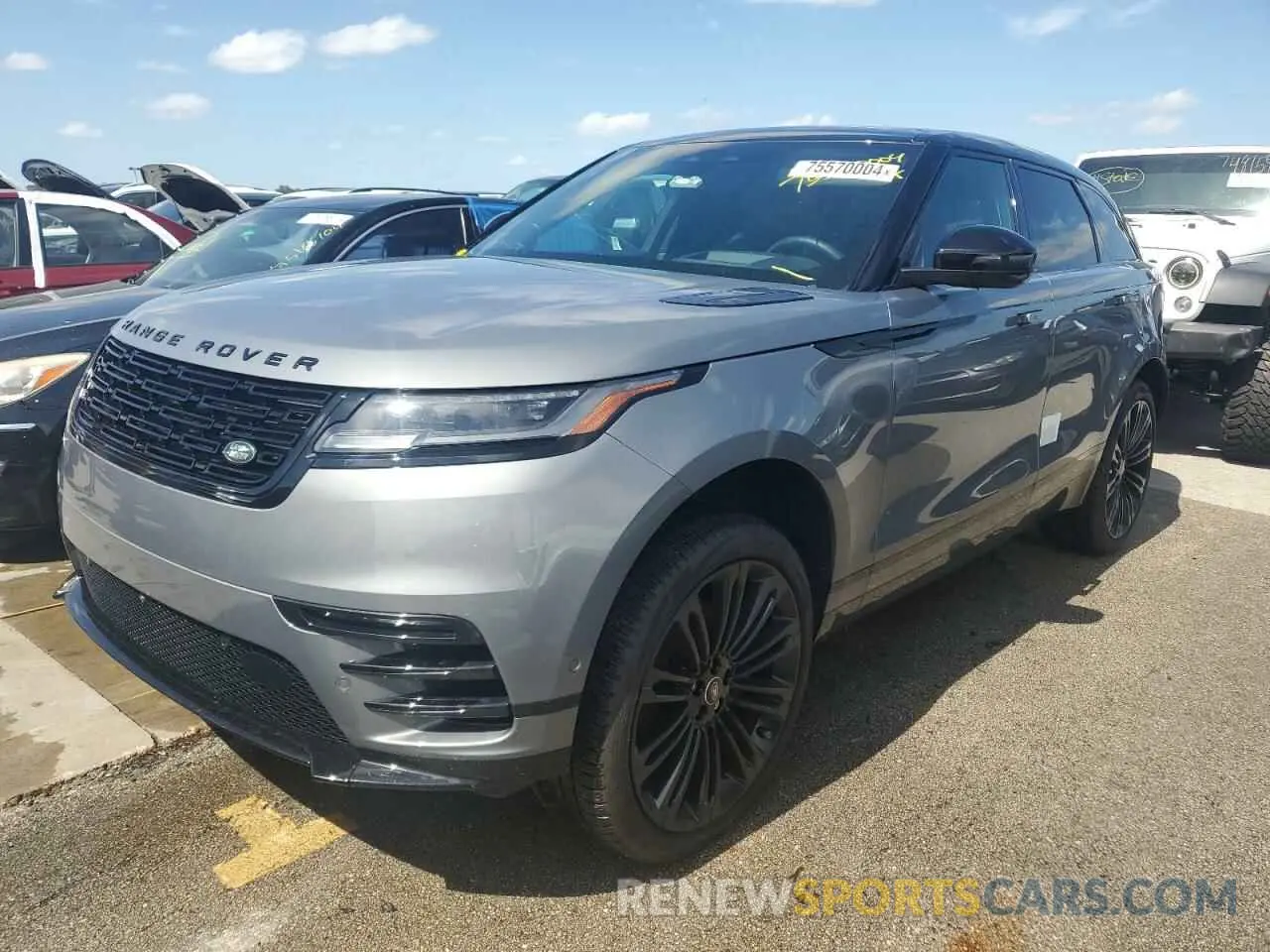 1 Photograph of a damaged car SALYL2EX7RA372768 LAND ROVER RANGEROVER 2024