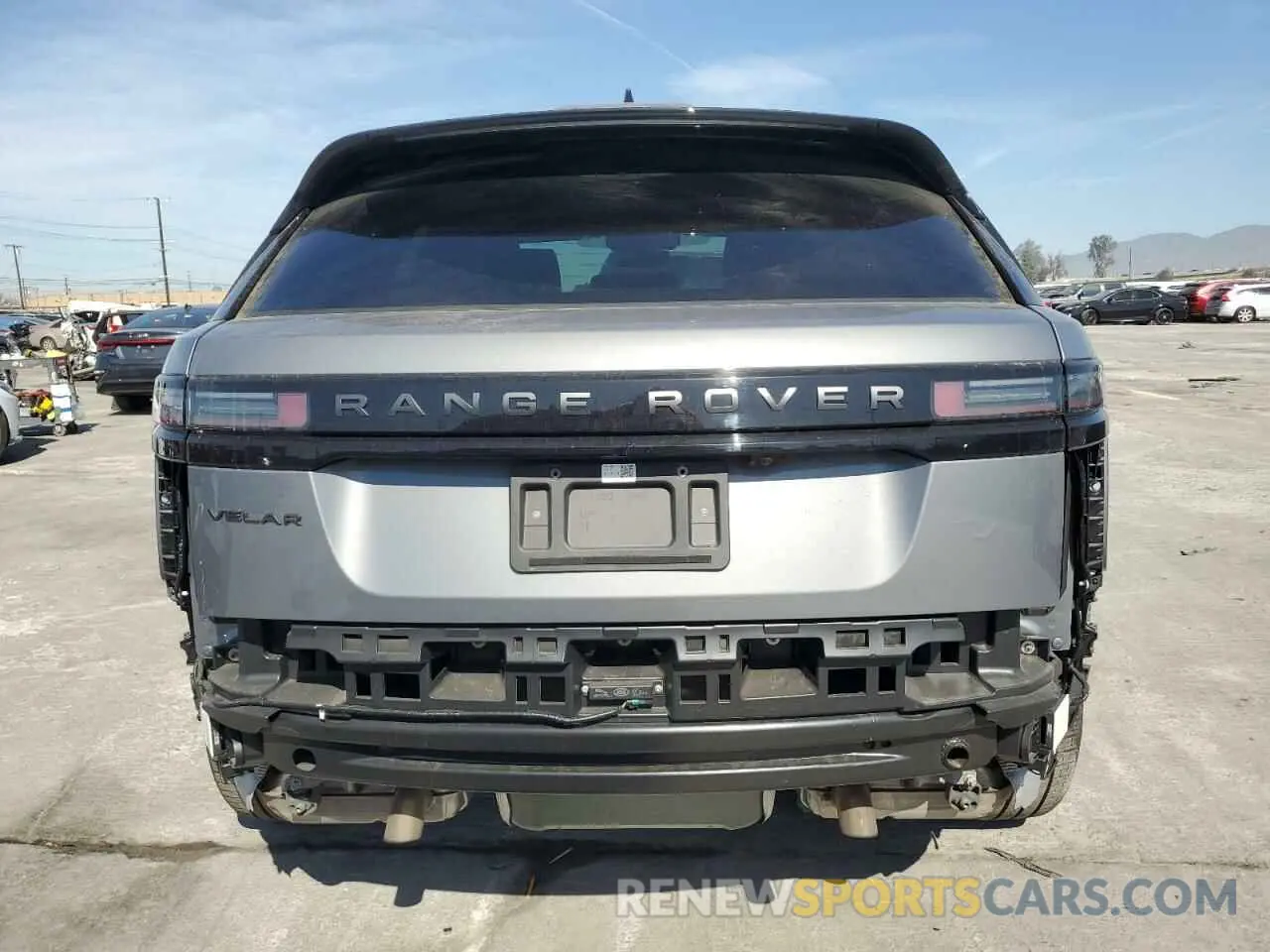 6 Photograph of a damaged car SALYM2FU3RA371134 LAND ROVER RANGEROVER 2024