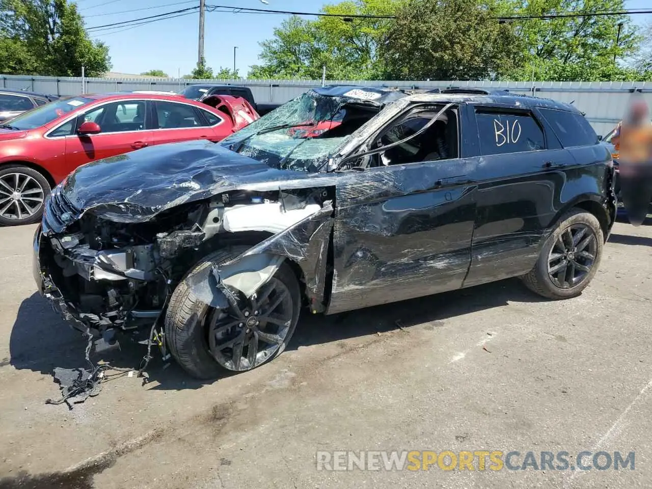 1 Photograph of a damaged car SALZJ2FX8RH261632 LAND ROVER RANGEROVER 2024