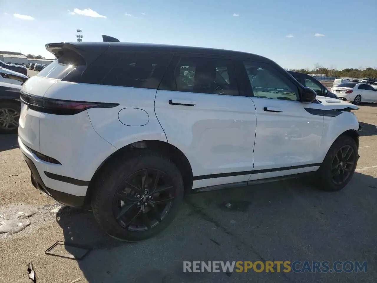 3 Photograph of a damaged car SALZL2FX6RH261333 LAND ROVER RANGEROVER 2024