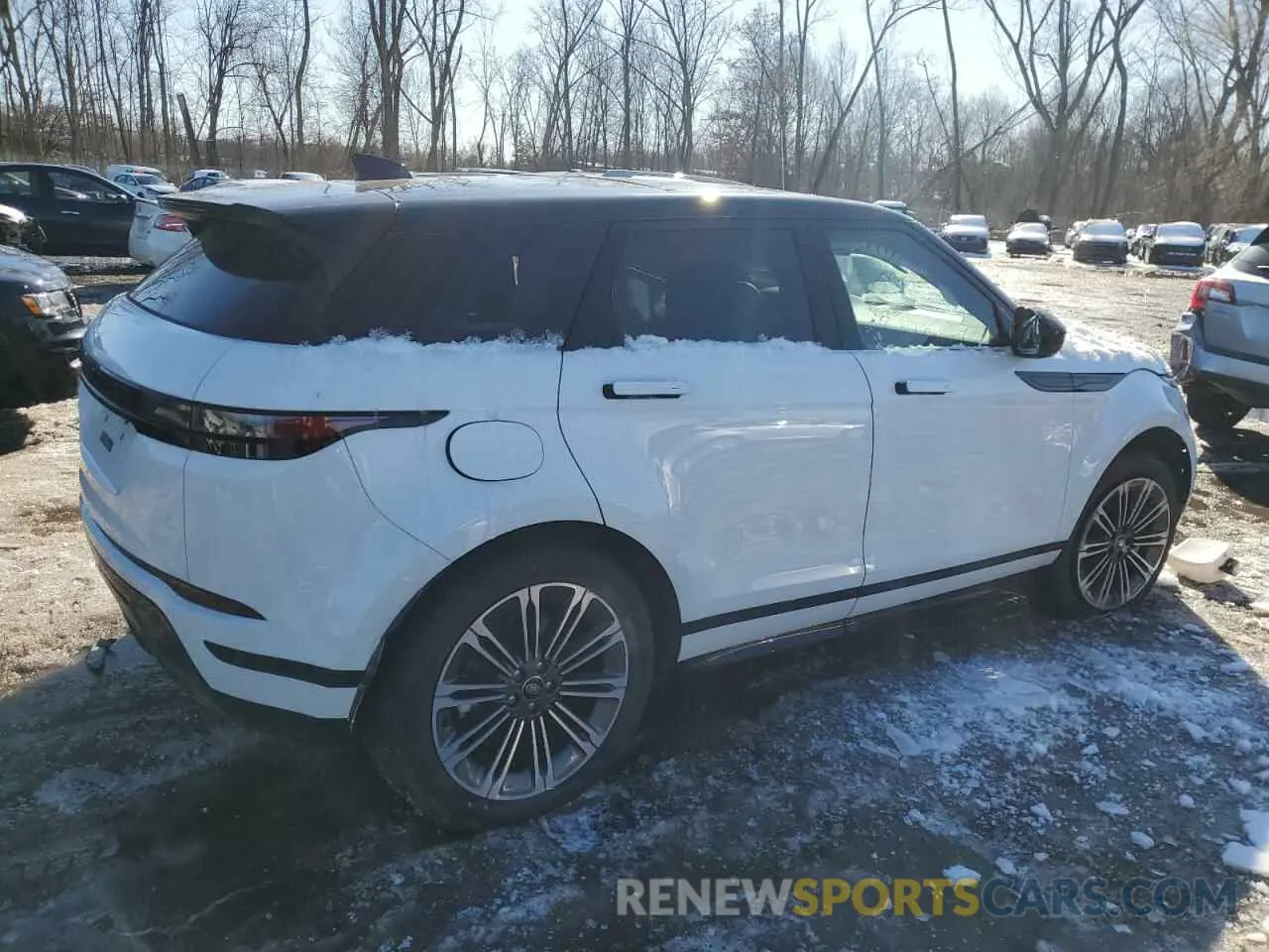 3 Photograph of a damaged car SALZL2FXXRH237505 LAND ROVER RANGEROVER 2024