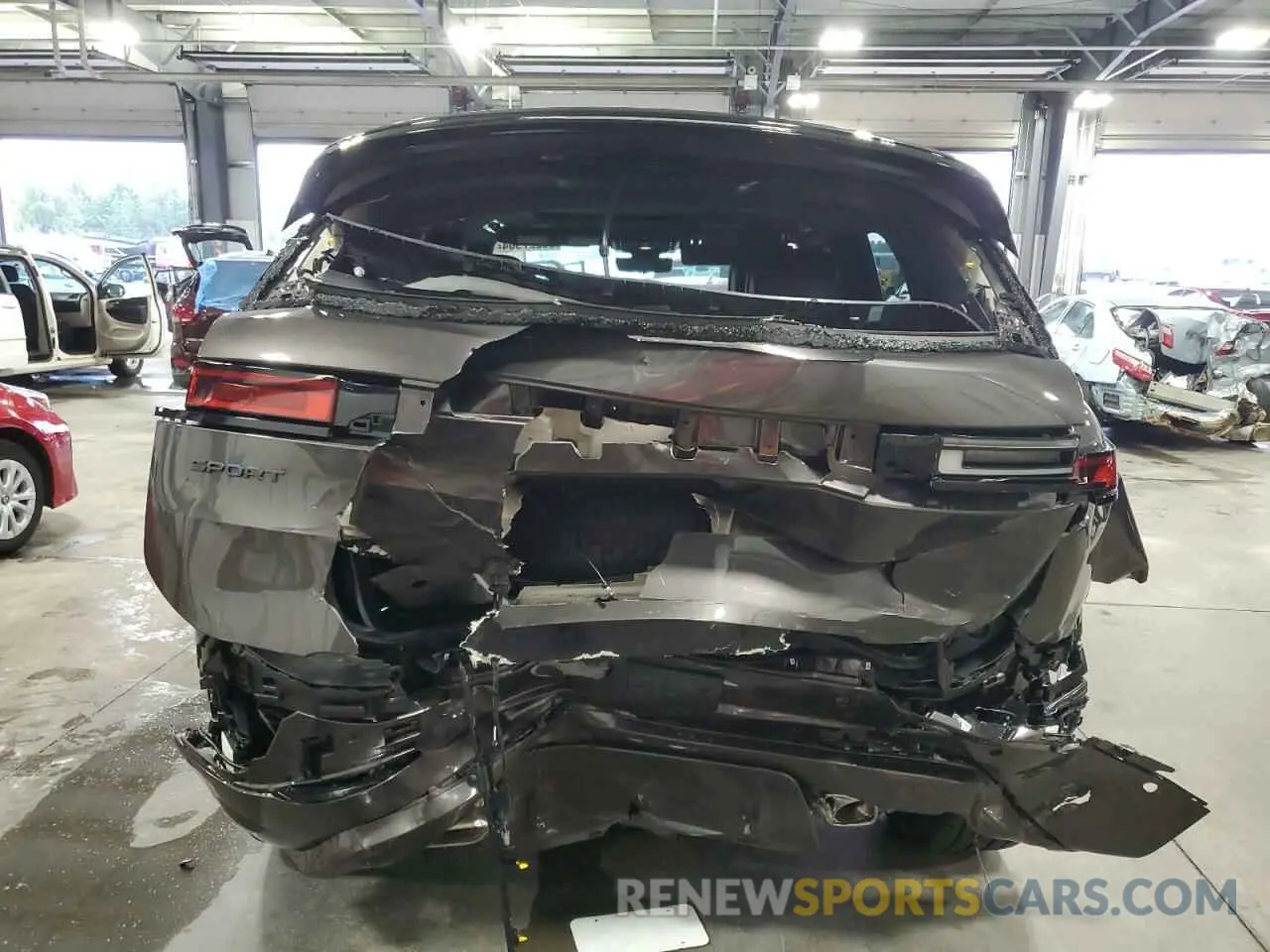6 Photograph of a damaged car SAL119E90SA424958 LAND ROVER RANGEROVER 2025
