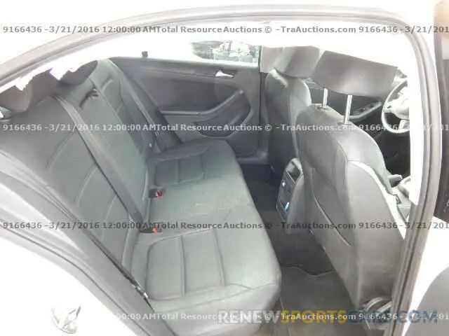 6 Photograph of a damaged car SAL1L9FU9SA440511 LAND ROVER RANGEROVER 2025