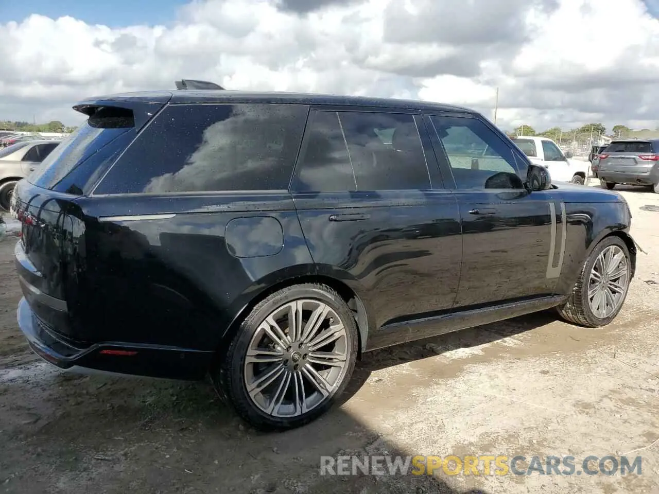 3 Photograph of a damaged car SALKP9FU6SA278202 LAND ROVER RANGEROVER 2025