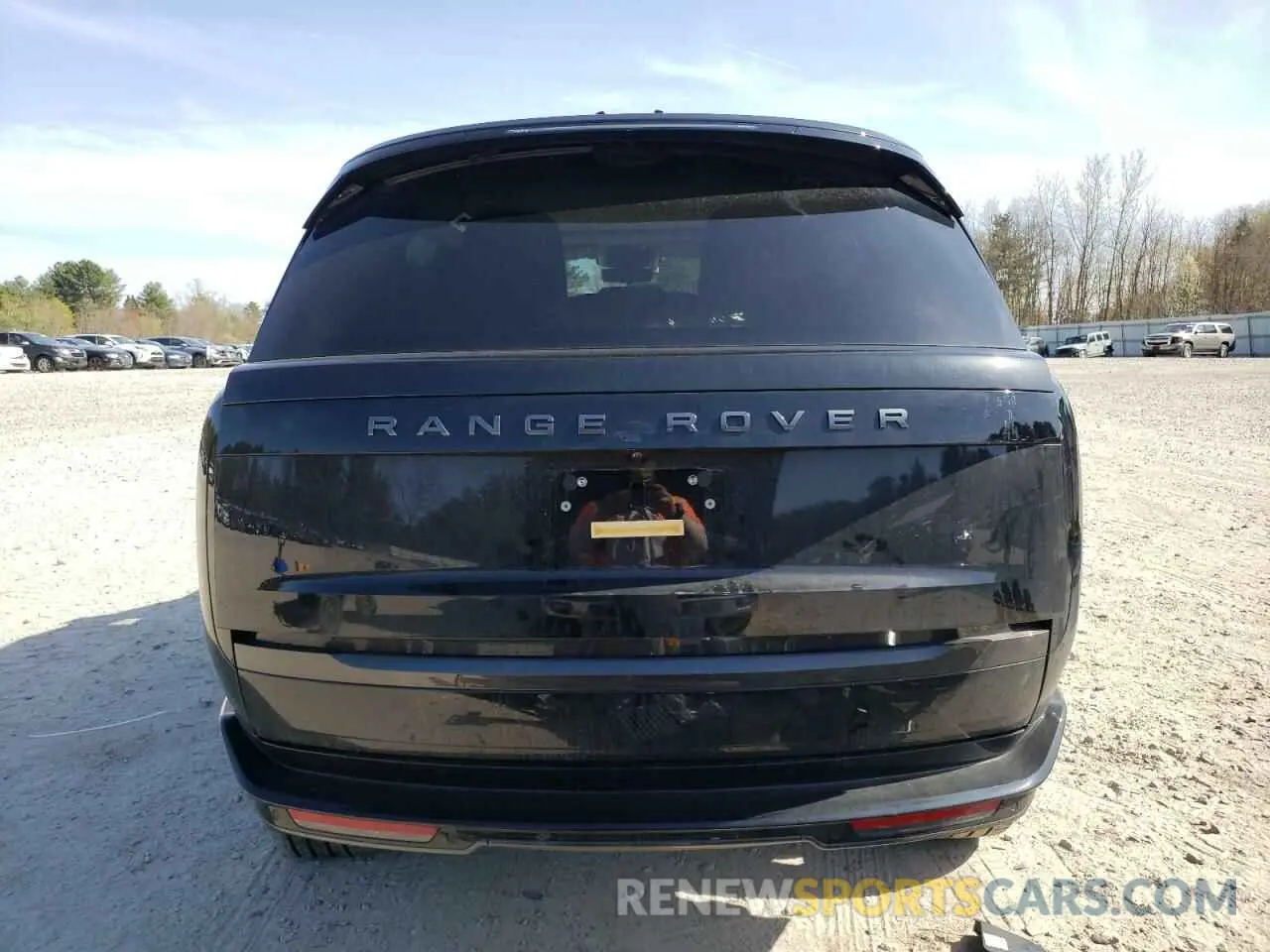6 Photograph of a damaged car SALKPBFU0SA275206 LAND ROVER RANGEROVER 2025