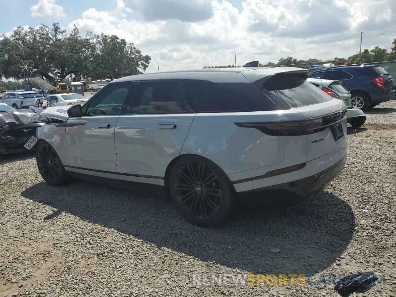 2 Photograph of a damaged car SALYL2EXXSA393426 LAND ROVER RANGEROVER 2025