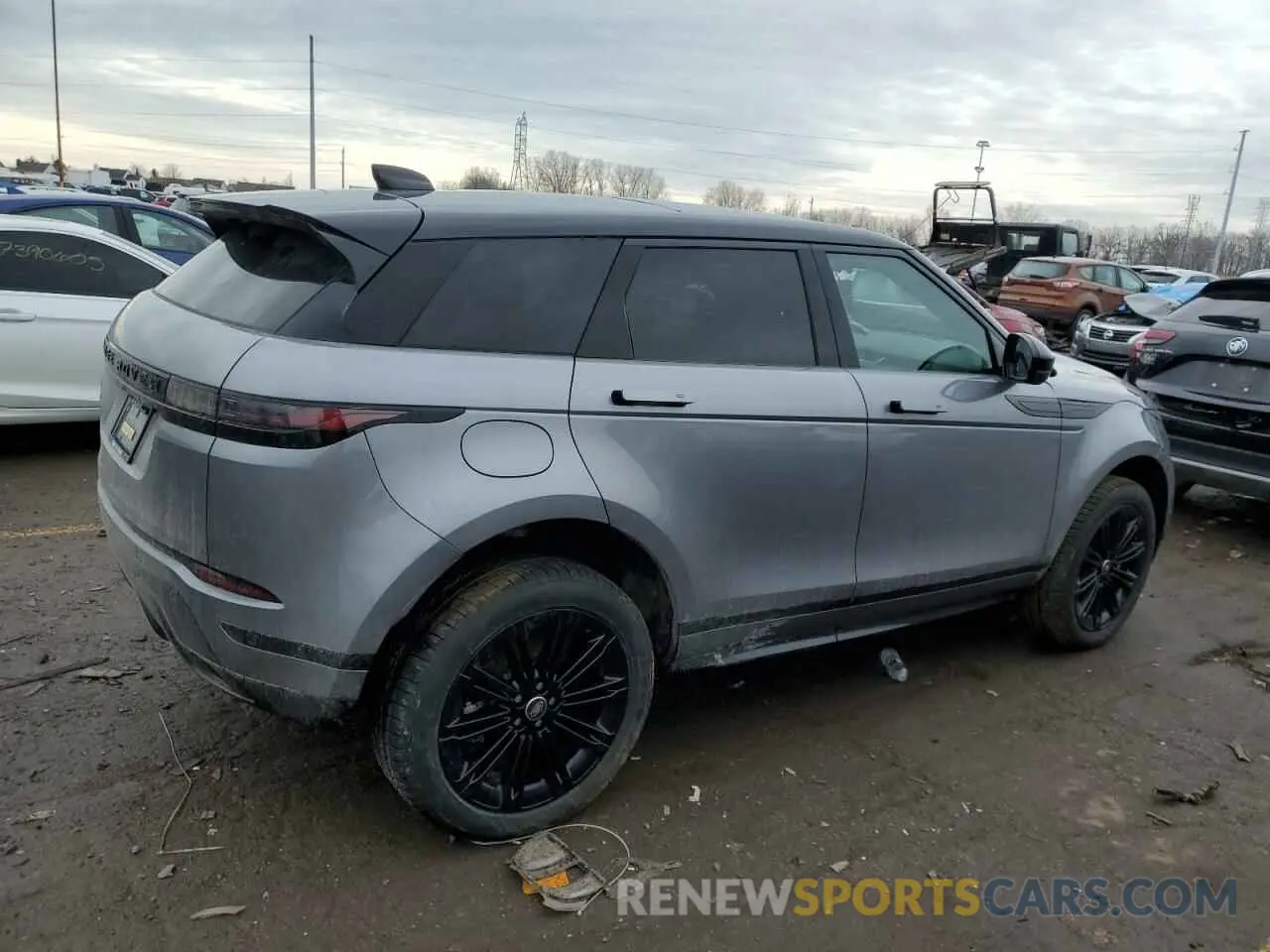 3 Photograph of a damaged car SALZL2FX9SH265589 LAND ROVER RANGEROVER 2025