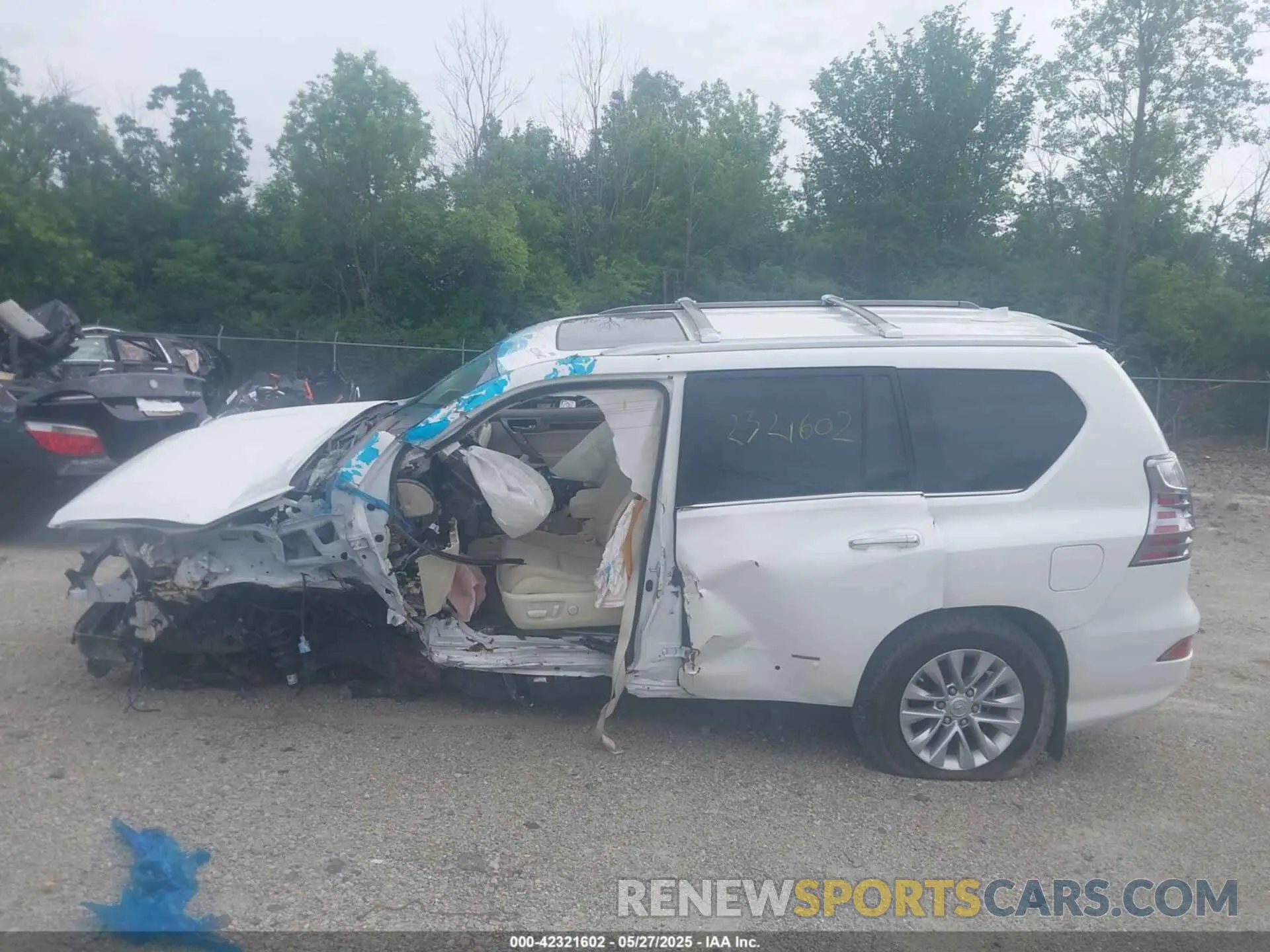 13 Photograph of a damaged car JTJBM7FX4K5240178 LEXUS 460 2019