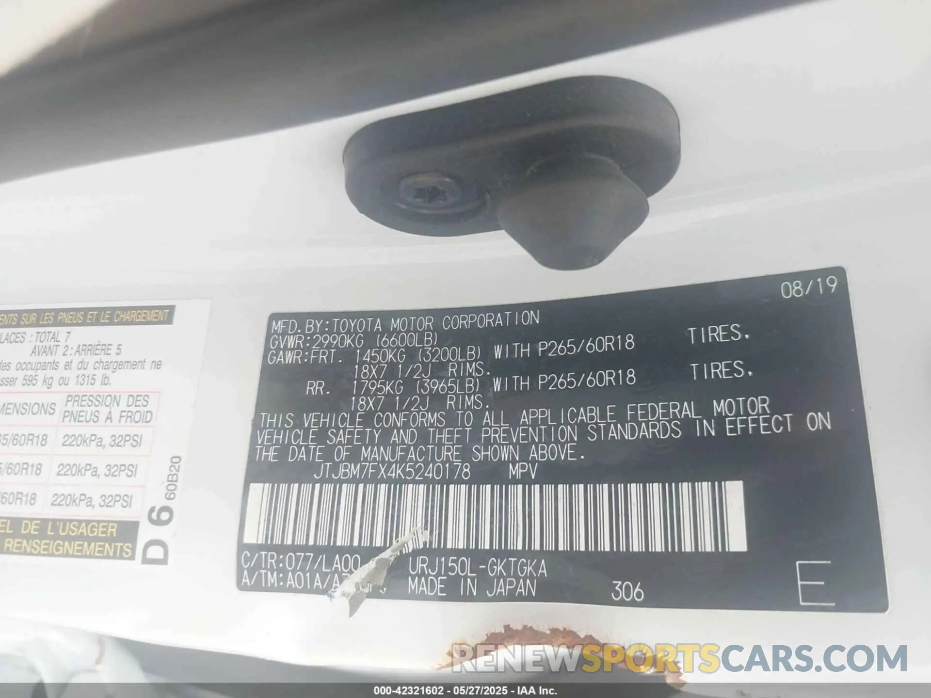 9 Photograph of a damaged car JTJBM7FX4K5240178 LEXUS 460 2019