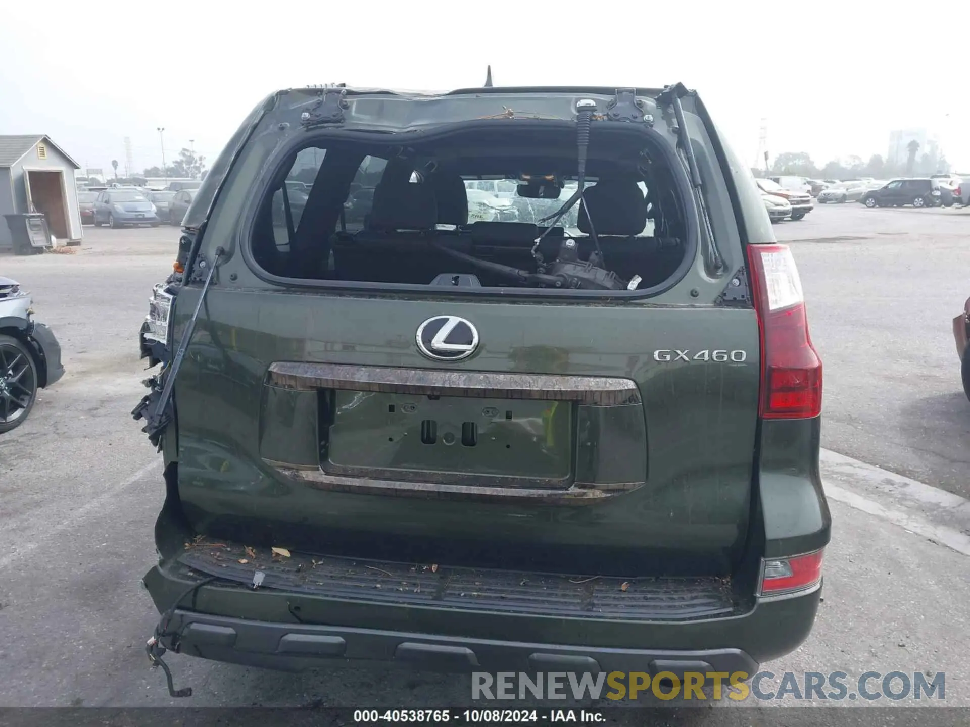 17 Photograph of a damaged car JTJKM7BX5N5310104 LEXUS 460 2022