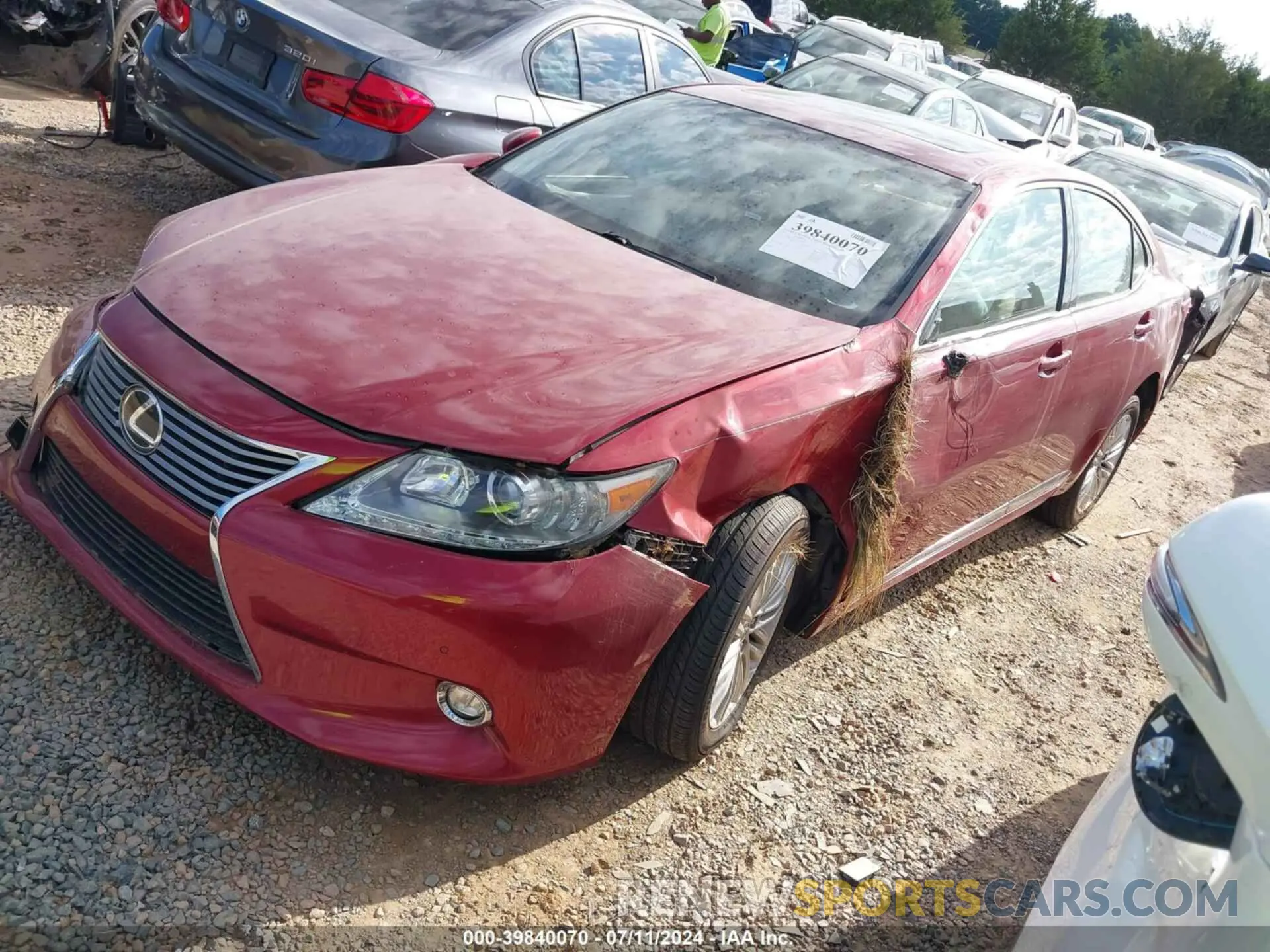 2 Photograph of a damaged car JTHBK1GG0E2146162 LEXUS ES 2014