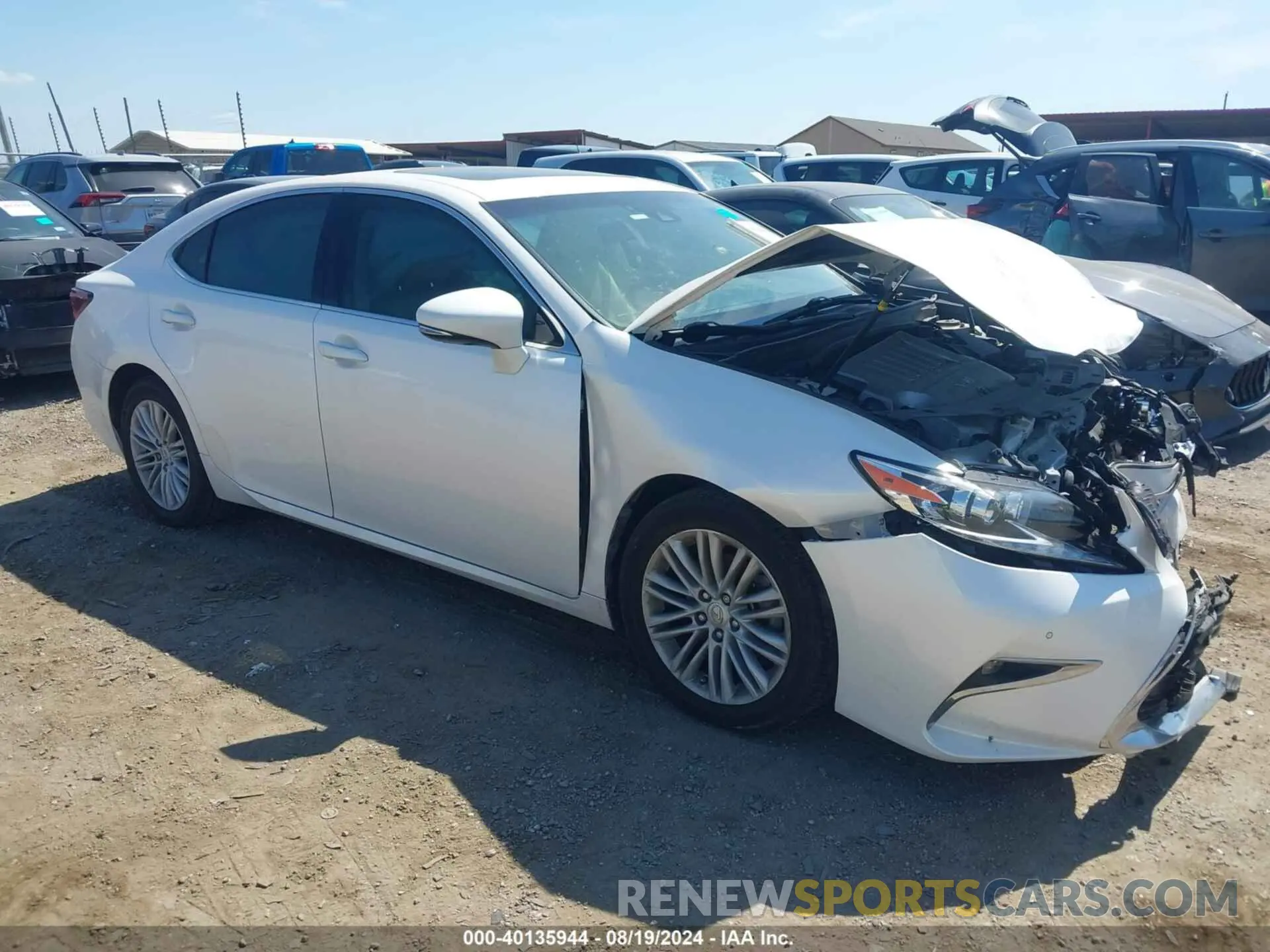 1 Photograph of a damaged car 58ABK1GG7HU063634 LEXUS ES 2017