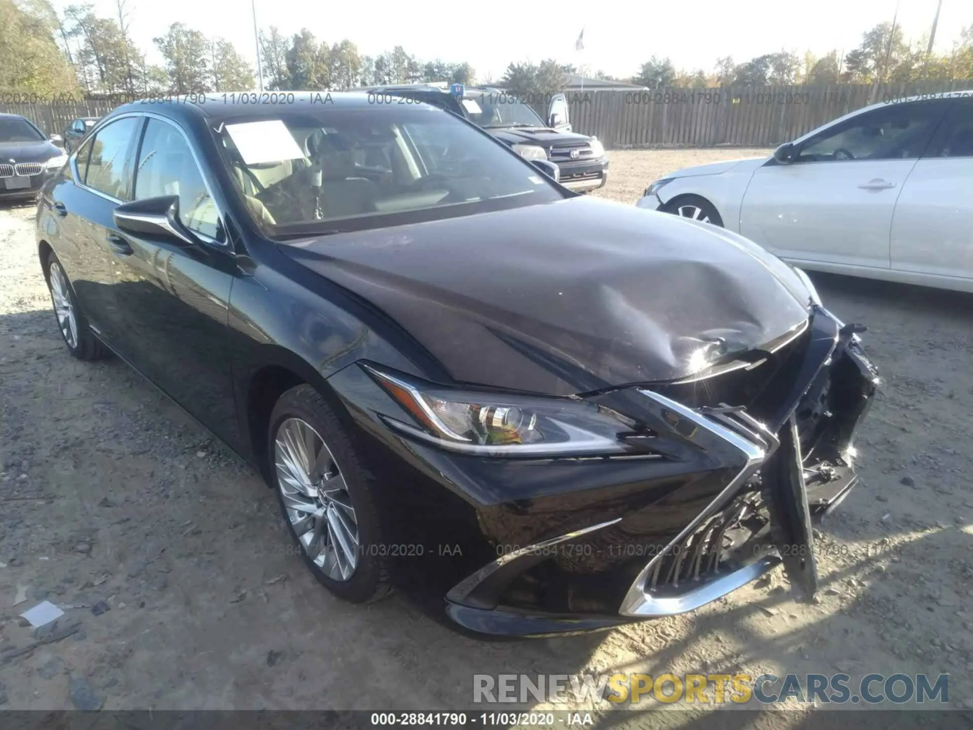 1 Photograph of a damaged car 58AB21B15KU001479 LEXUS ES 2019