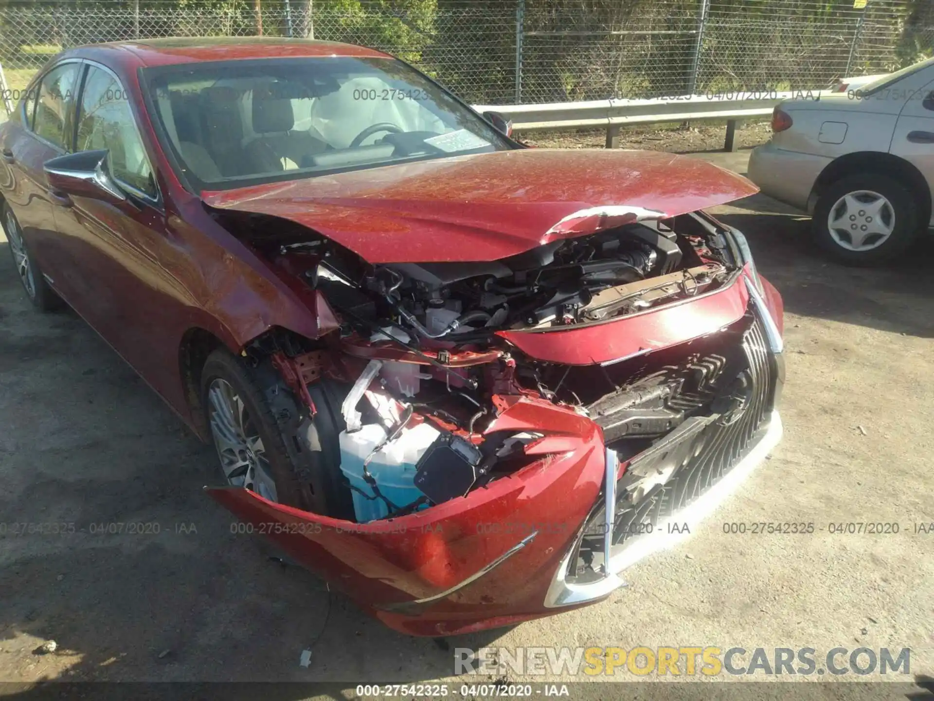 6 Photograph of a damaged car 58AB21B16KU003354 LEXUS ES 2019