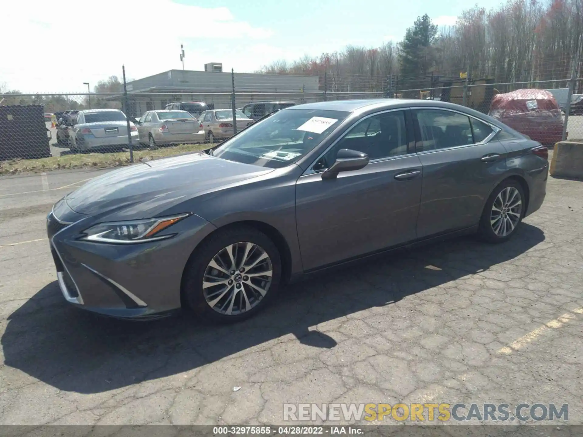 2 Photograph of a damaged car 58ABZ1B10KU010800 LEXUS ES 2019