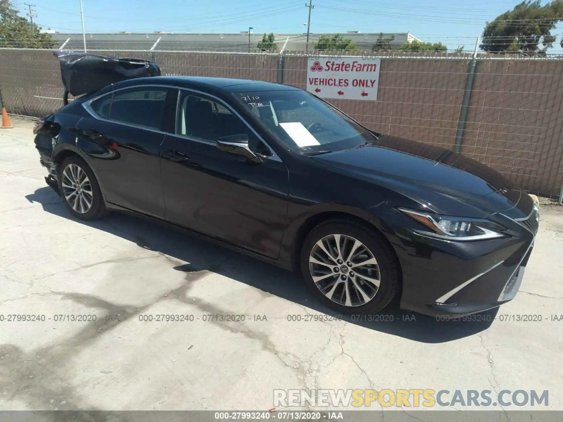 1 Photograph of a damaged car 58ABZ1B10KU022431 LEXUS ES 2019