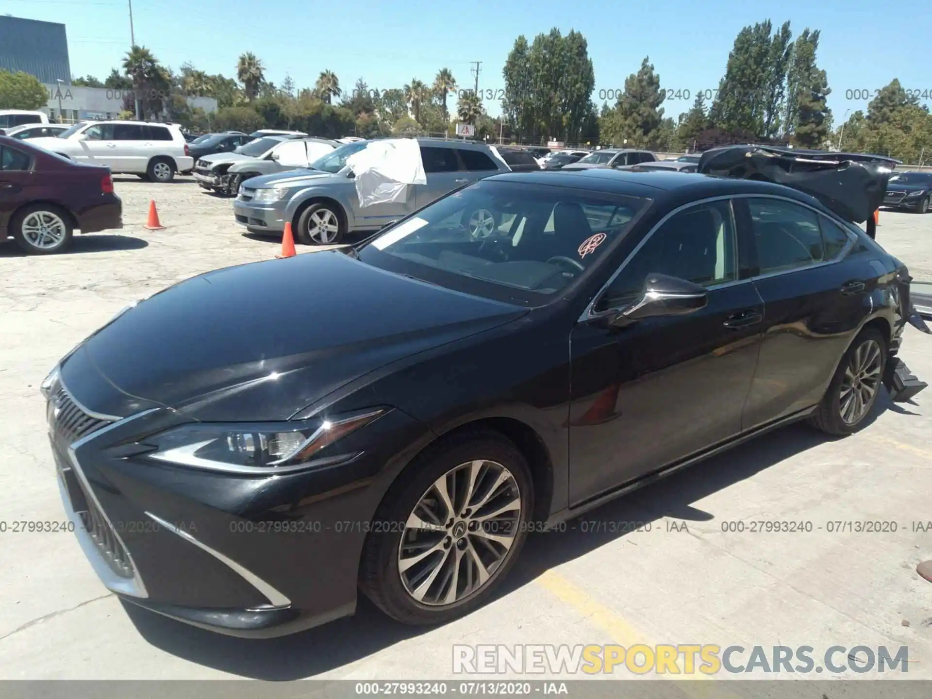 2 Photograph of a damaged car 58ABZ1B10KU022431 LEXUS ES 2019