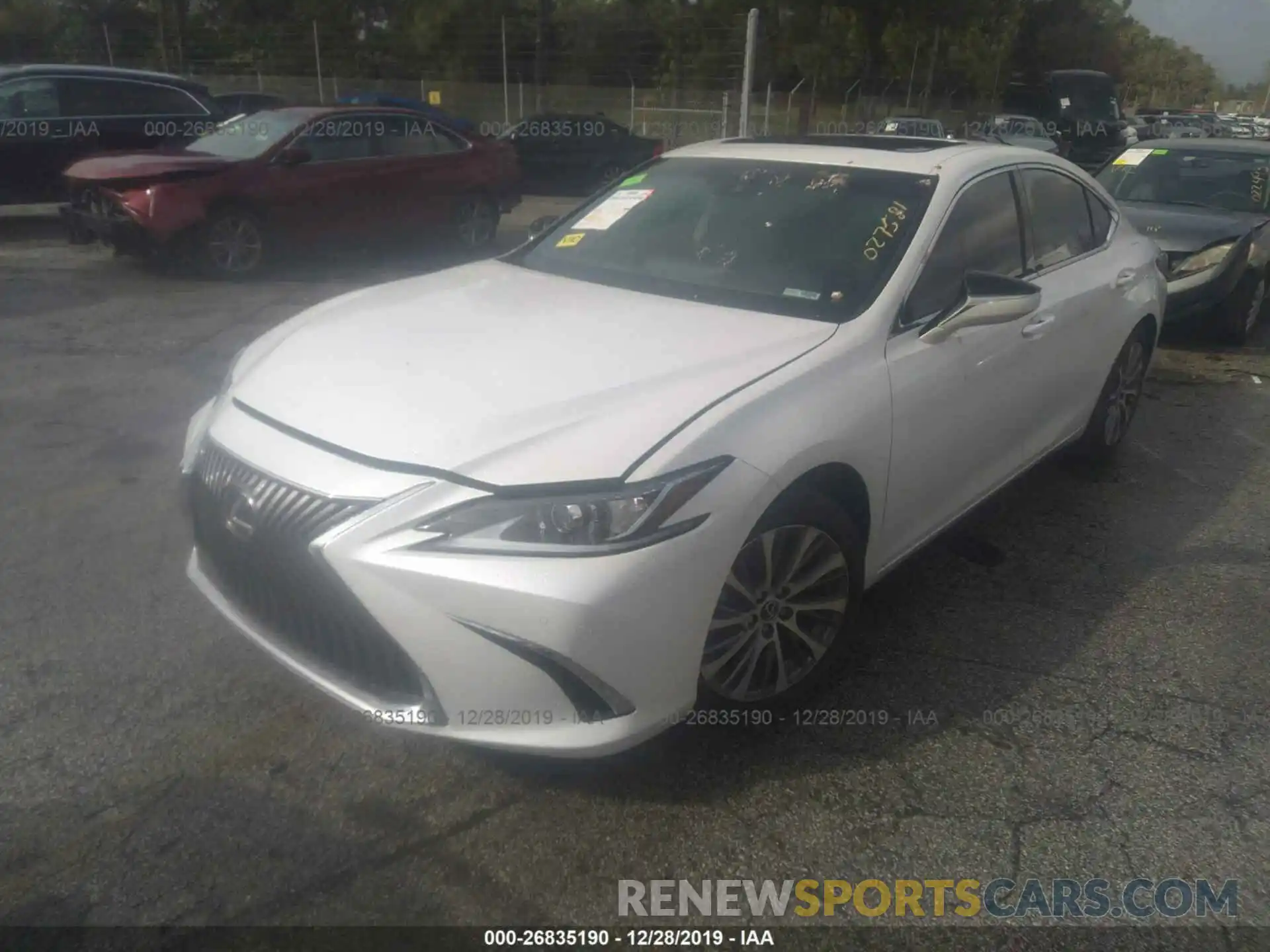 2 Photograph of a damaged car 58ABZ1B10KU027581 LEXUS ES 2019