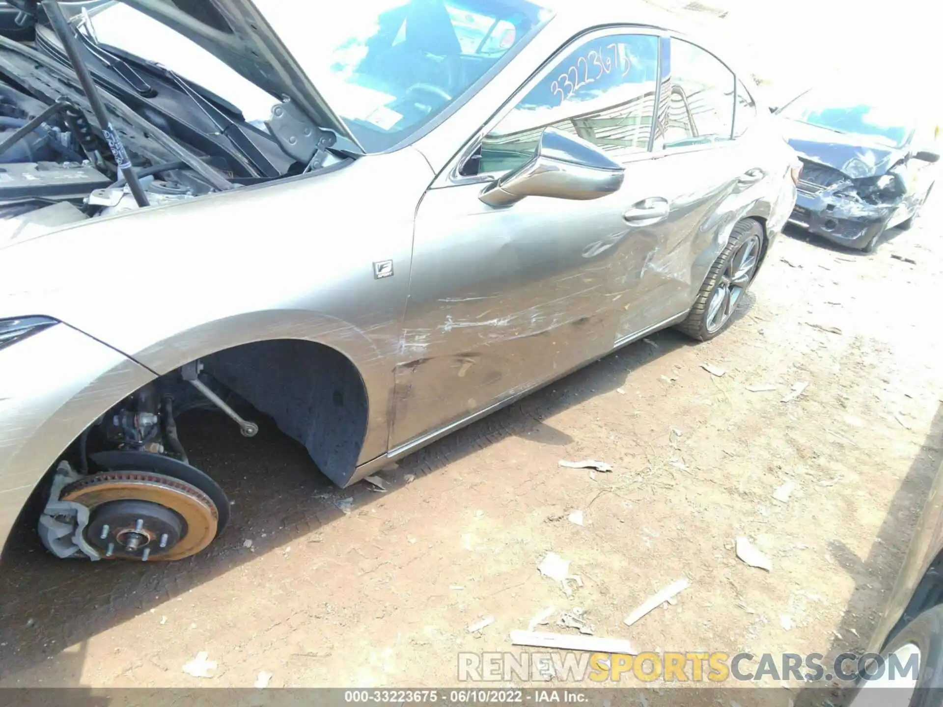 6 Photograph of a damaged car 58ABZ1B10KU033171 LEXUS ES 2019