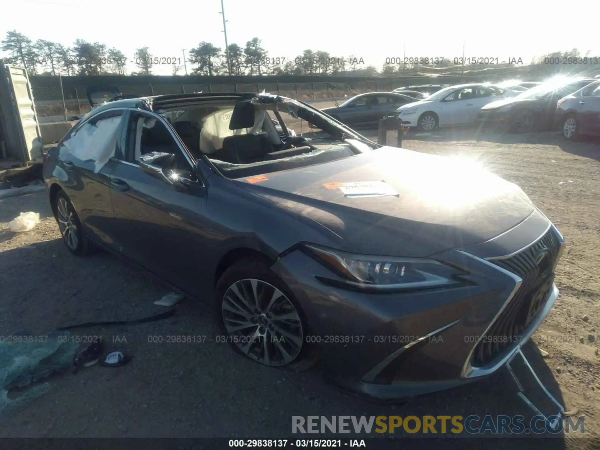 1 Photograph of a damaged car 58ABZ1B10KU042694 LEXUS ES 2019