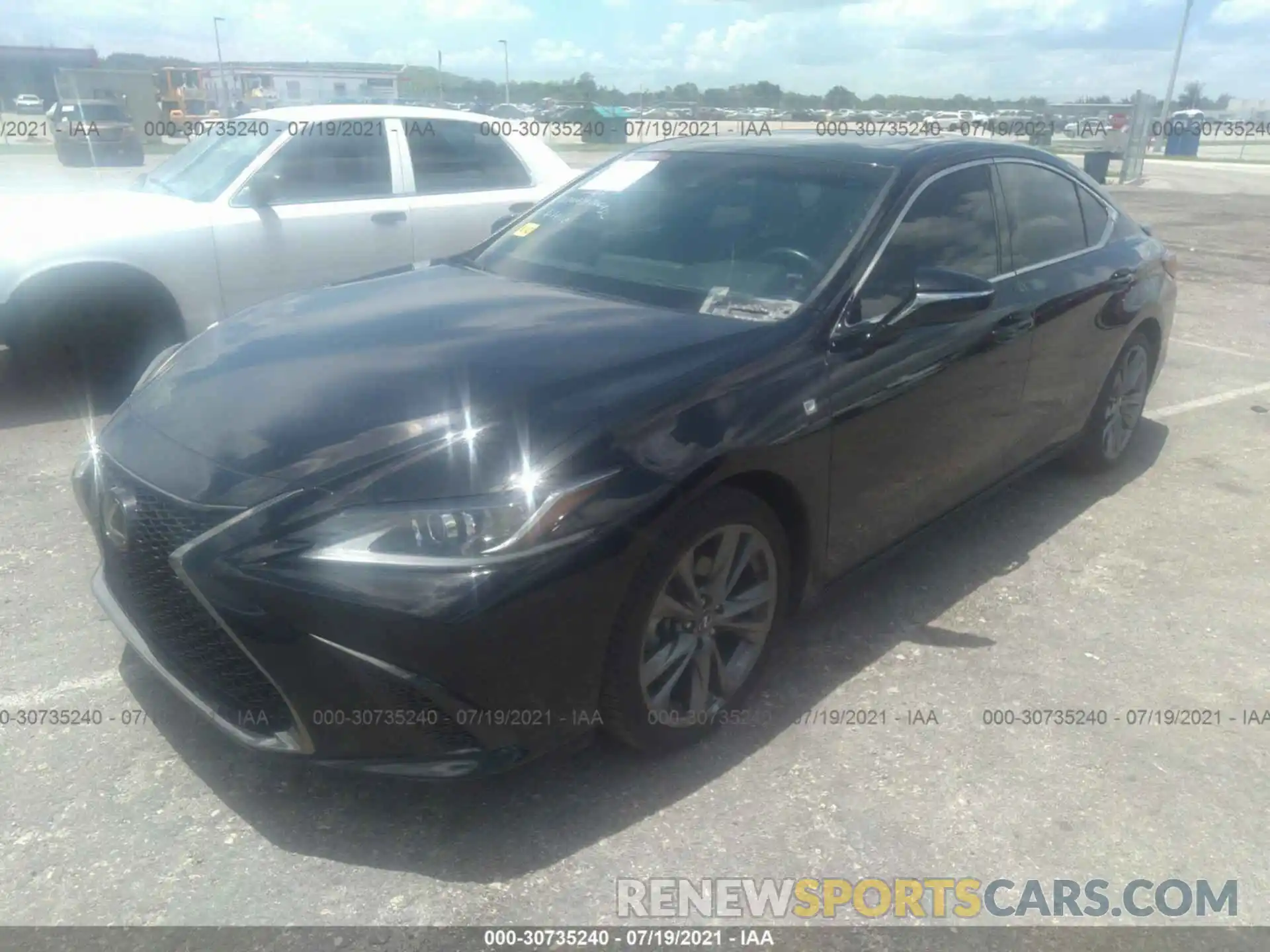 2 Photograph of a damaged car 58ABZ1B10KU045627 LEXUS ES 2019