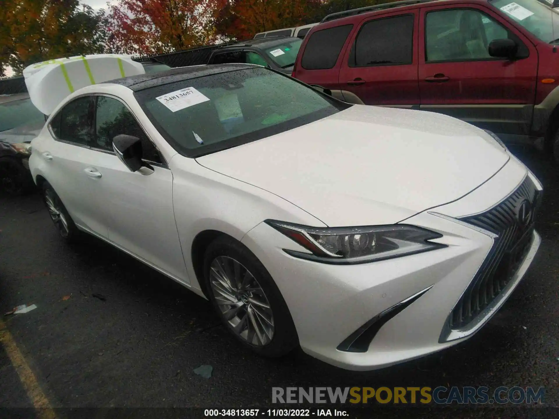 1 Photograph of a damaged car 58ABZ1B11KU019926 LEXUS ES 2019