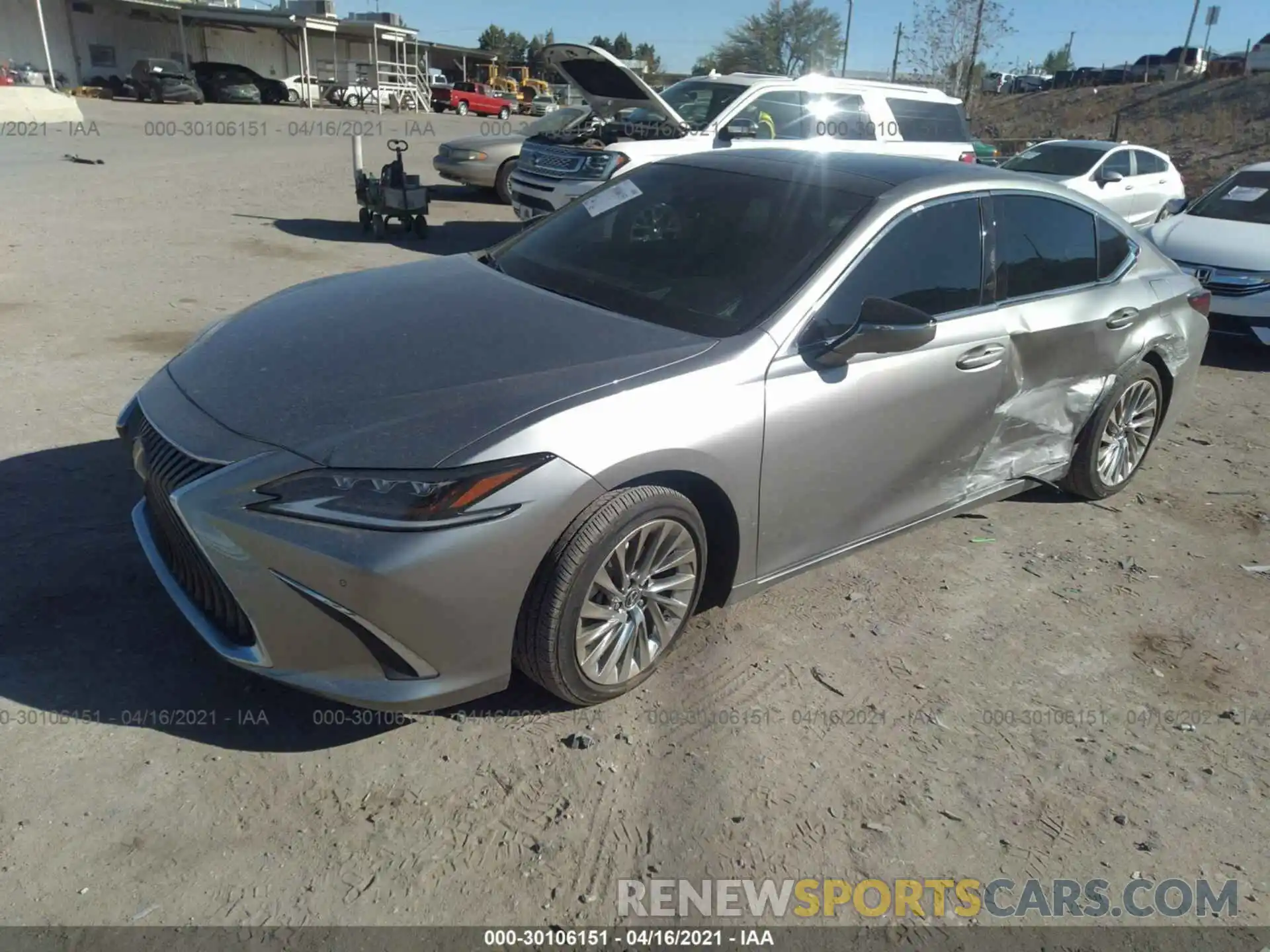 2 Photograph of a damaged car 58ABZ1B11KU027363 LEXUS ES 2019