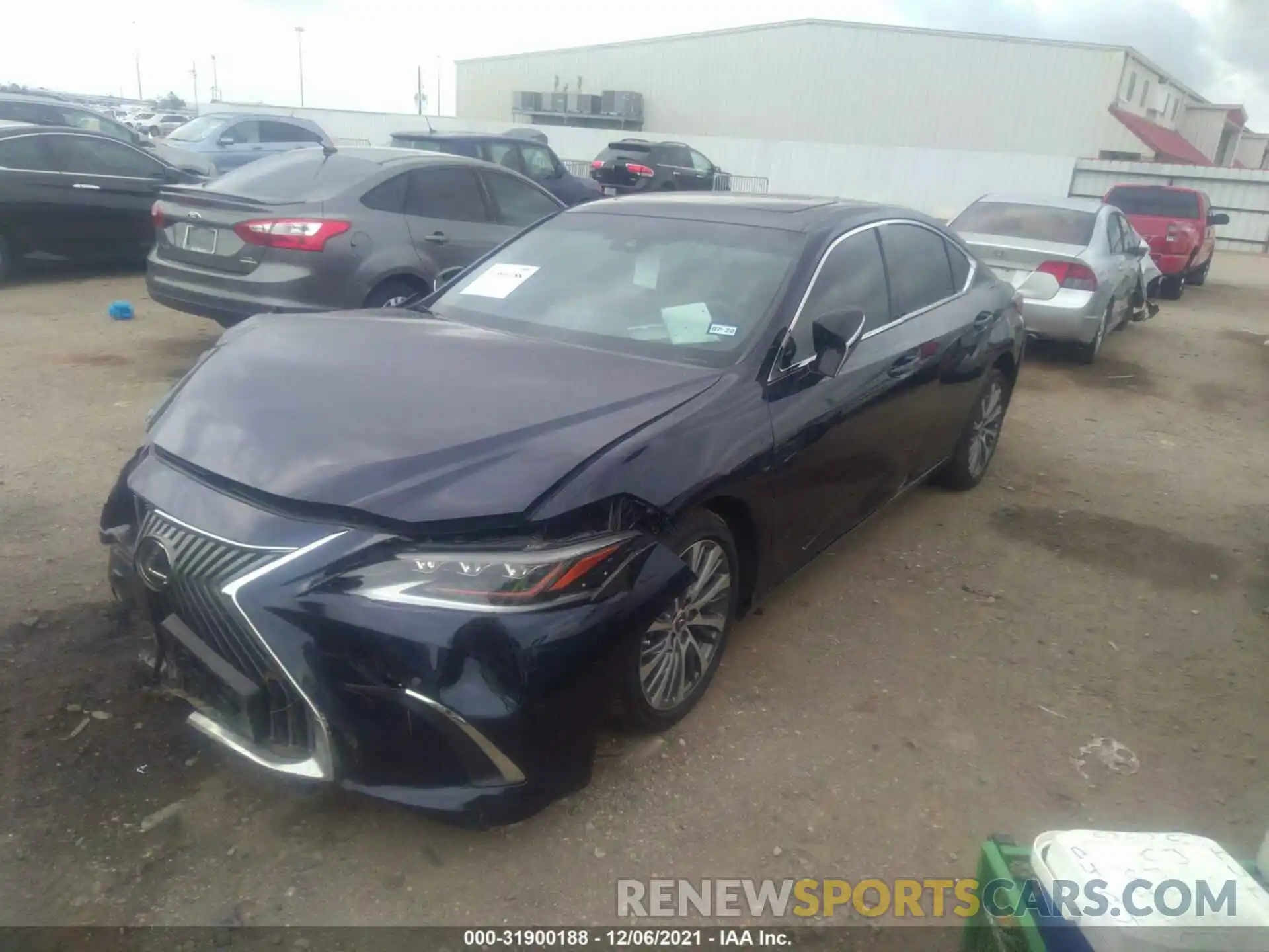 2 Photograph of a damaged car 58ABZ1B11KU038623 LEXUS ES 2019