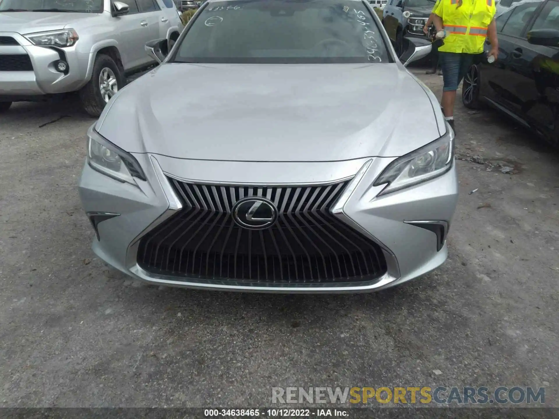 6 Photograph of a damaged car 58ABZ1B11KU050111 LEXUS ES 2019