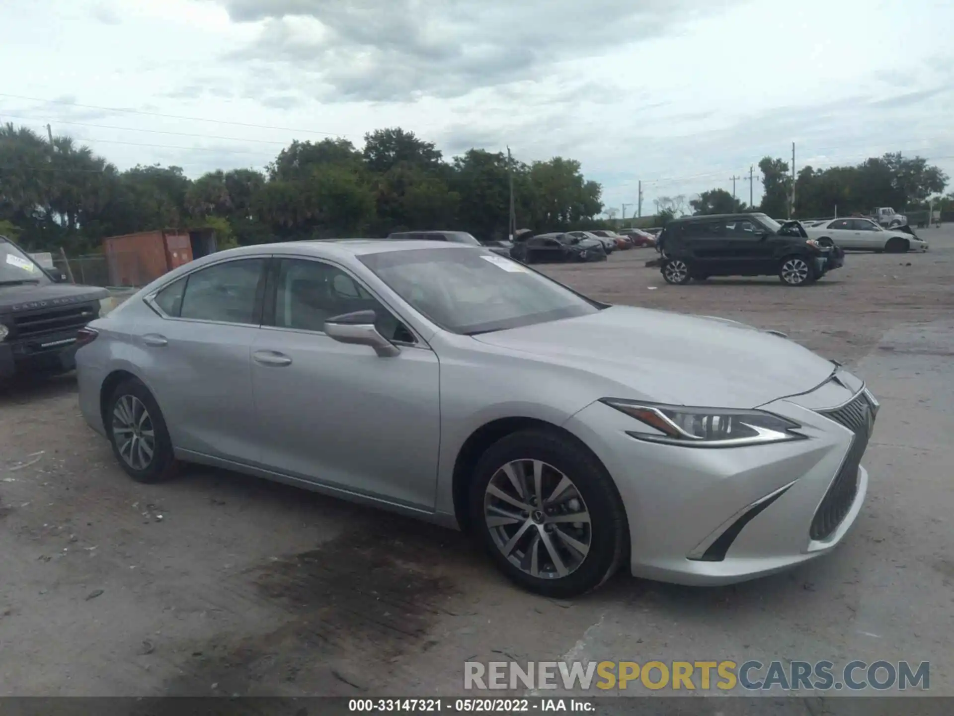 1 Photograph of a damaged car 58ABZ1B12KU025654 LEXUS ES 2019