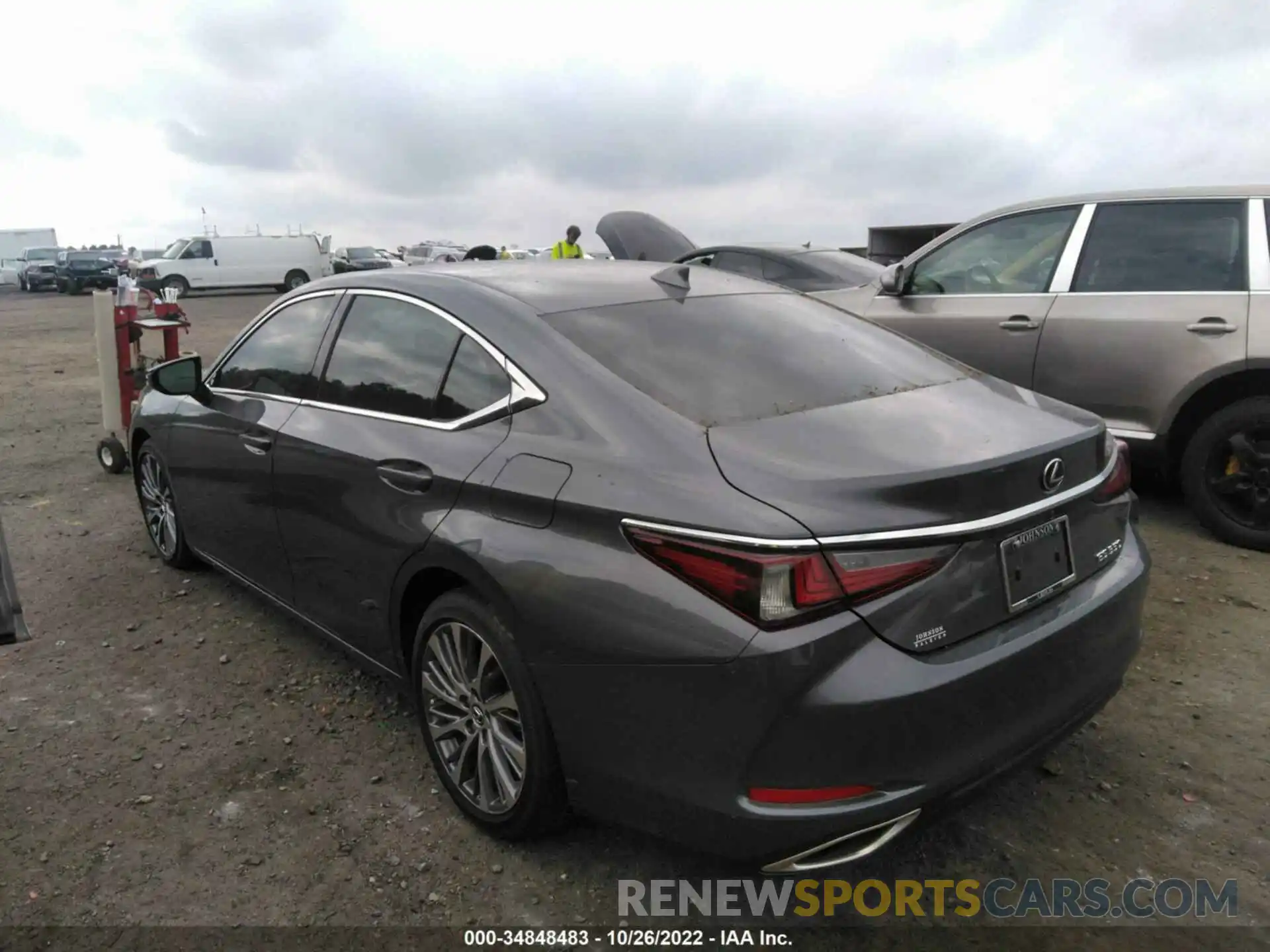 3 Photograph of a damaged car 58ABZ1B12KU036749 LEXUS ES 2019