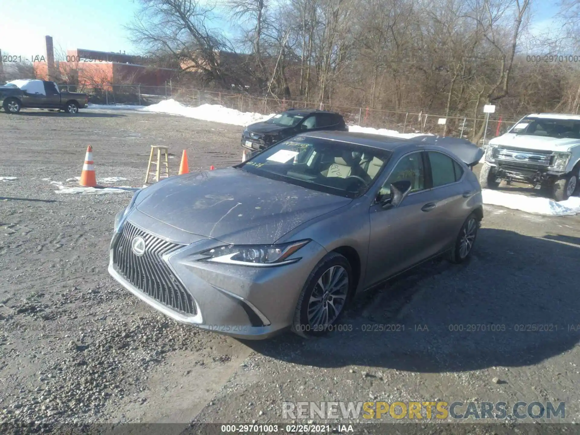 2 Photograph of a damaged car 58ABZ1B12KU045564 LEXUS ES 2019