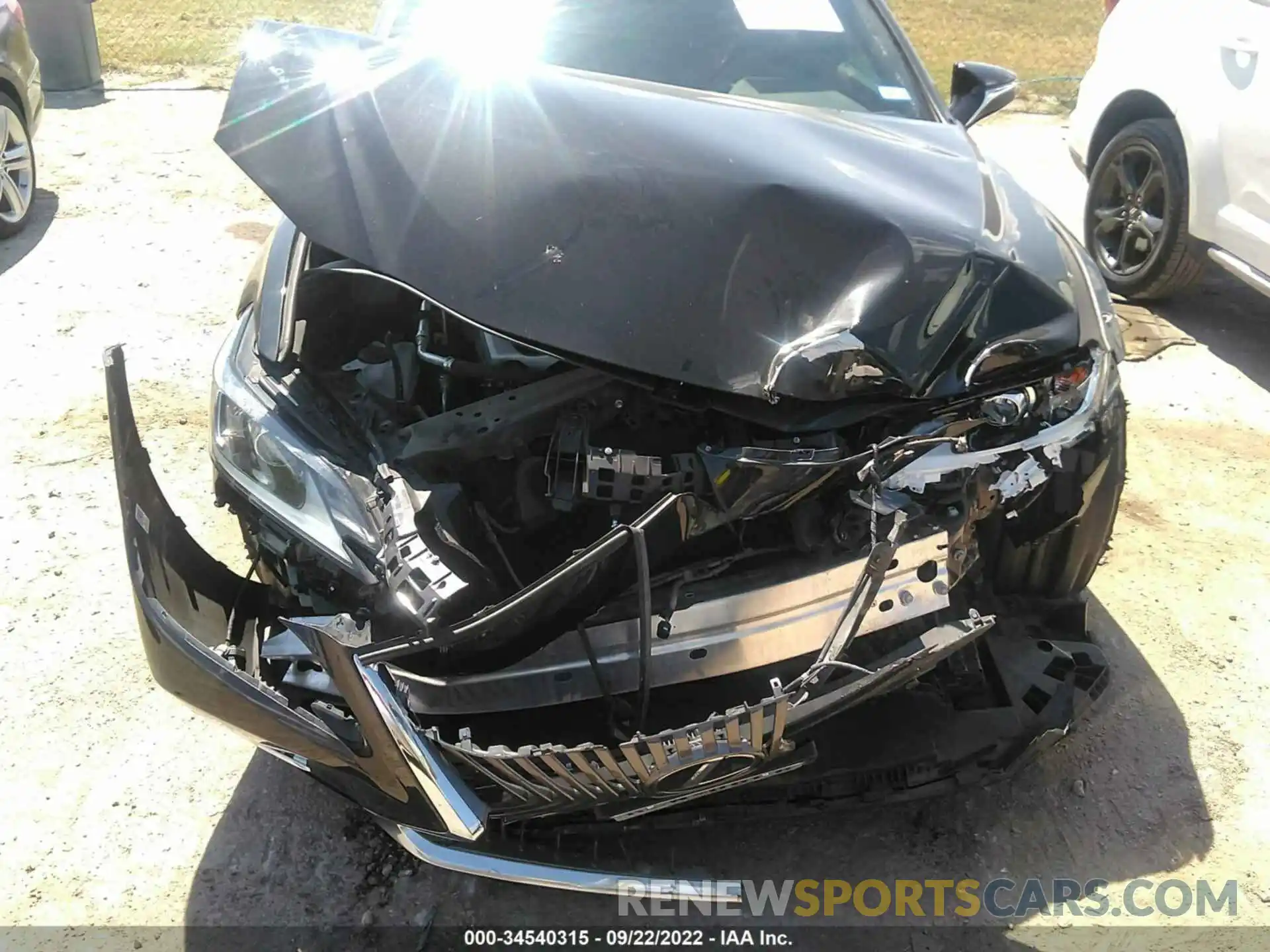 6 Photograph of a damaged car 58ABZ1B13KU005073 LEXUS ES 2019