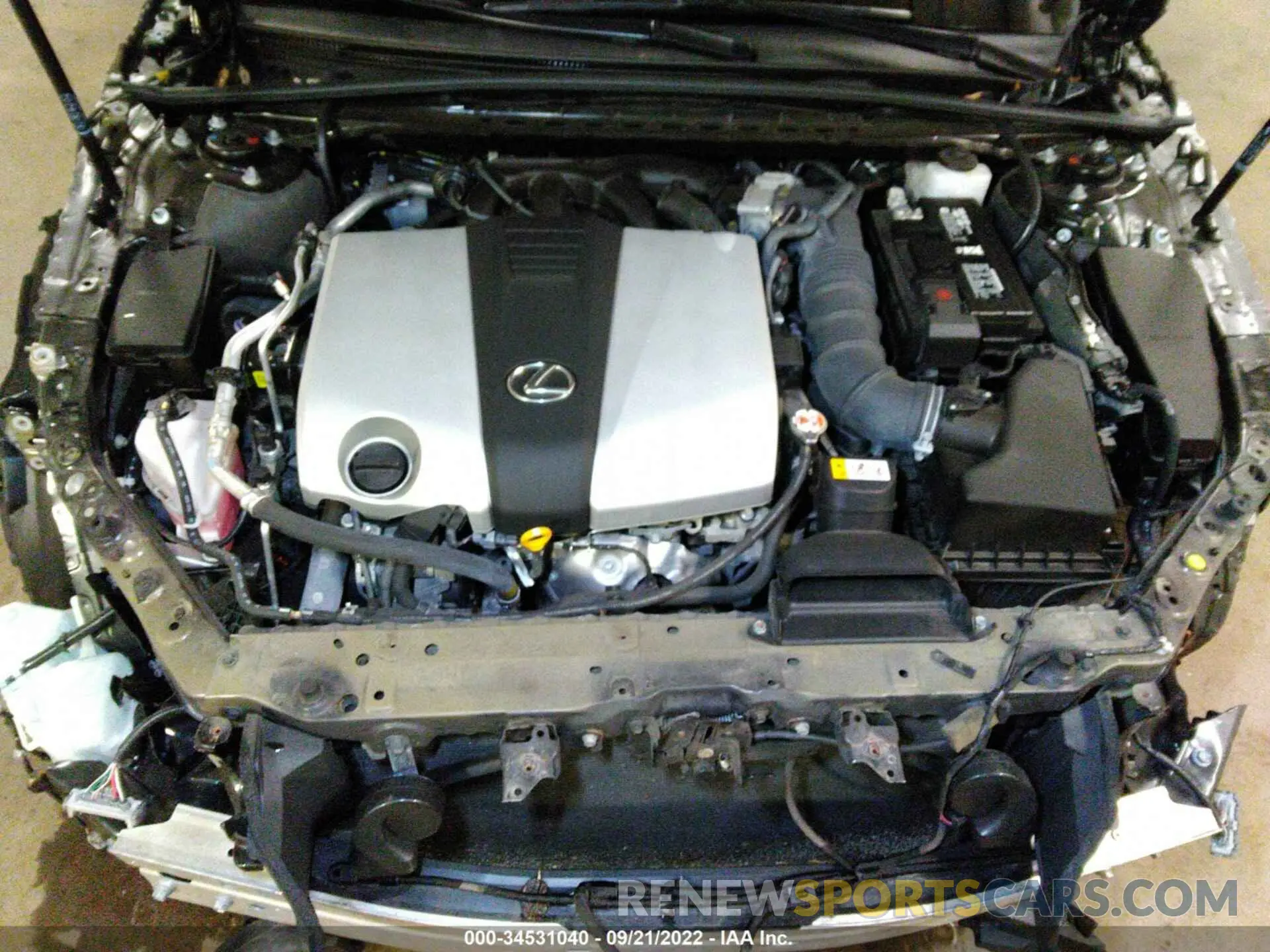 10 Photograph of a damaged car 58ABZ1B13KU014419 LEXUS ES 2019