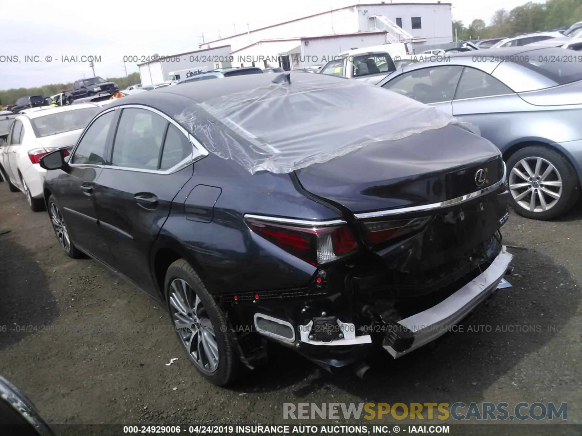 3 Photograph of a damaged car 58ABZ1B14KU014025 LEXUS ES 2019