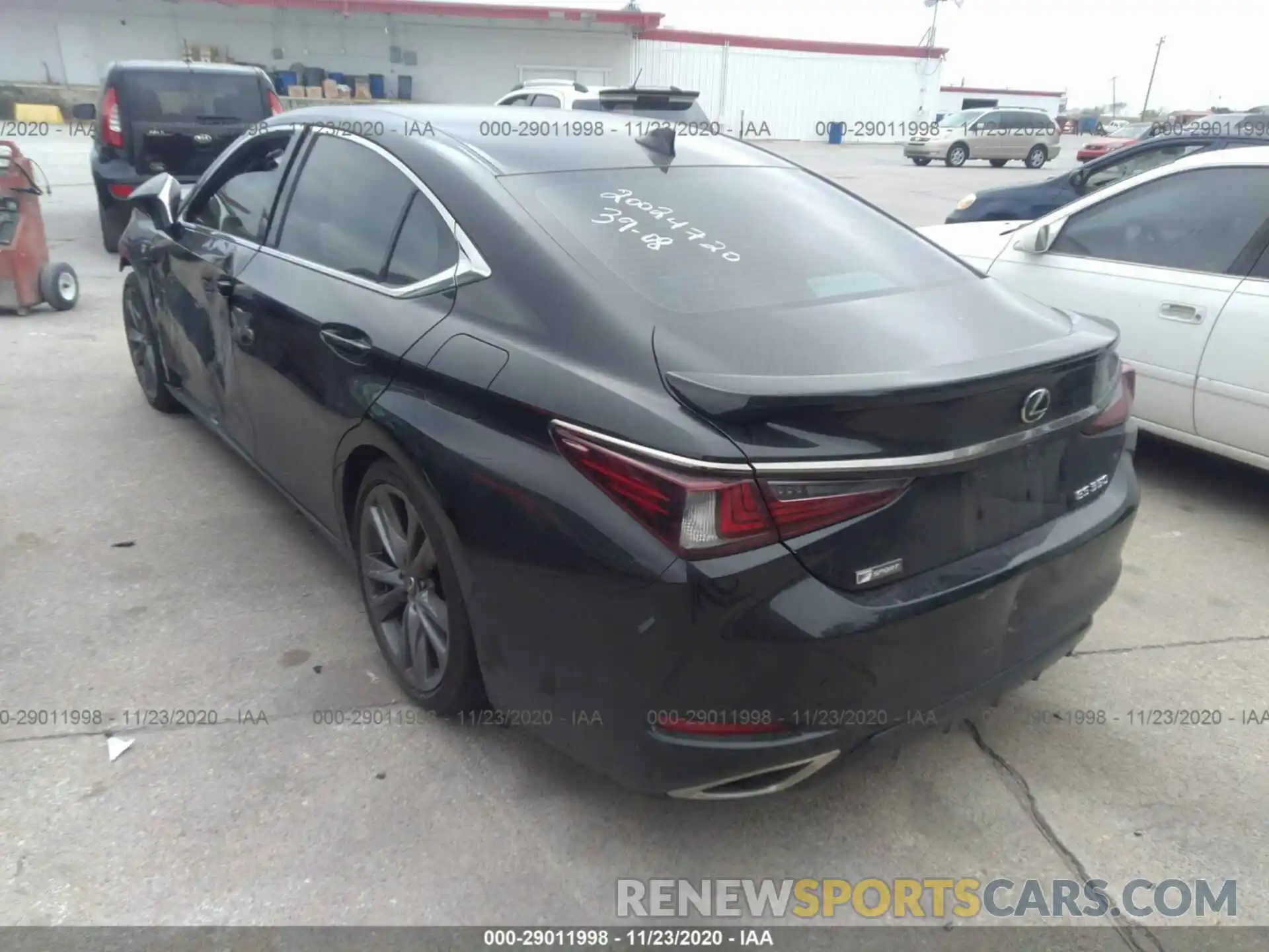 3 Photograph of a damaged car 58ABZ1B14KU021055 LEXUS ES 2019