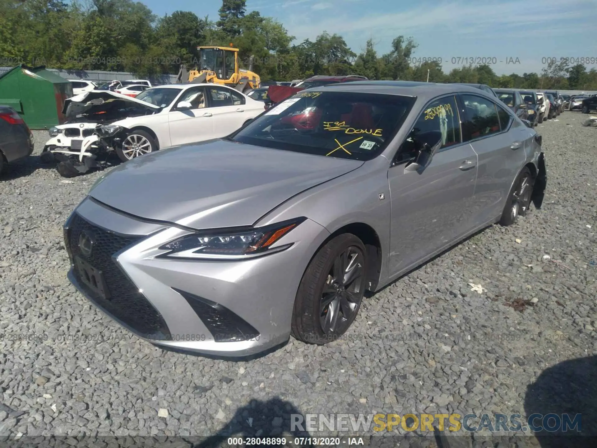 2 Photograph of a damaged car 58ABZ1B15KU004376 LEXUS ES 2019