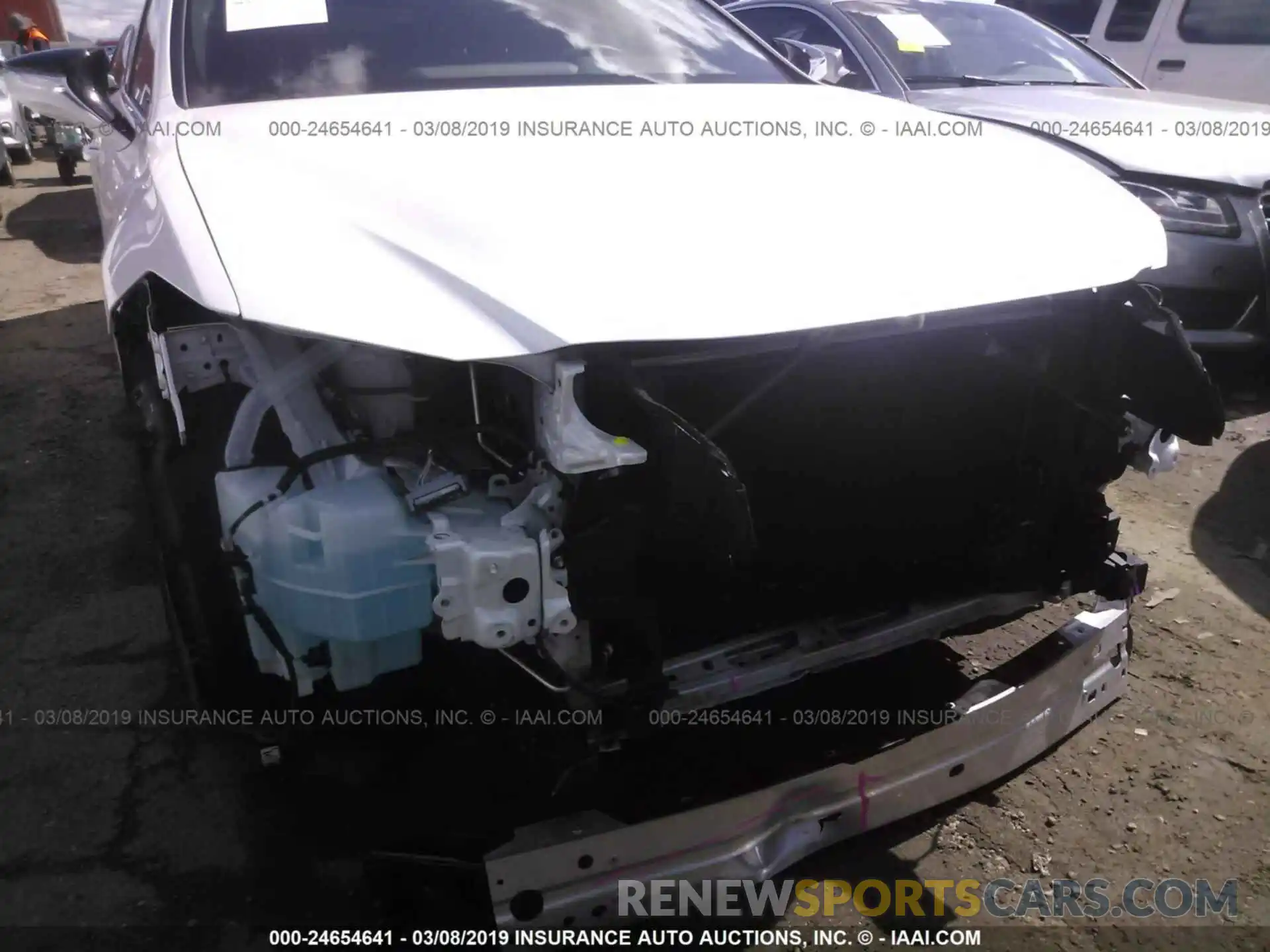 6 Photograph of a damaged car 58ABZ1B15KU006984 LEXUS ES 2019