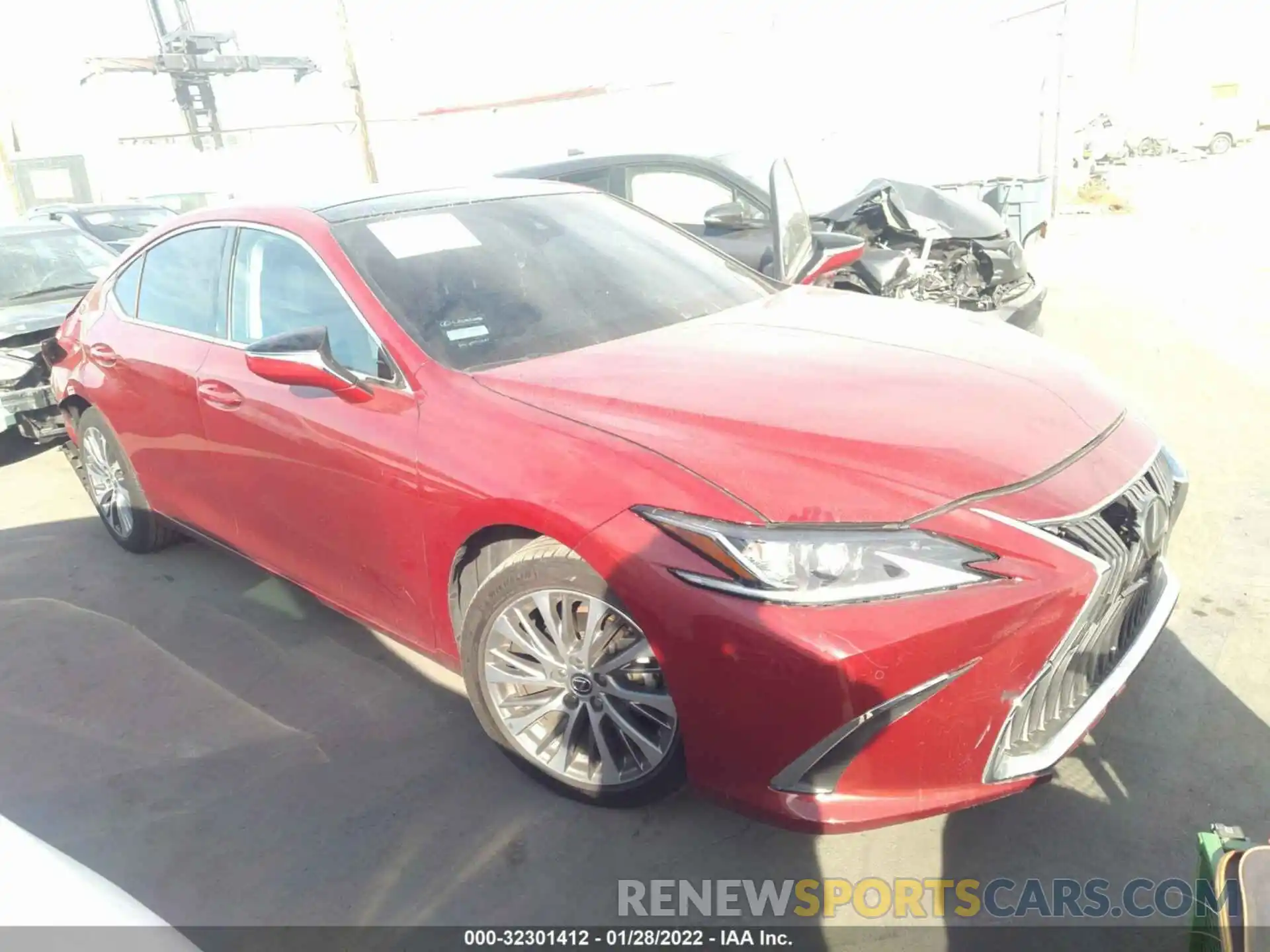 1 Photograph of a damaged car 58ABZ1B15KU020335 LEXUS ES 2019