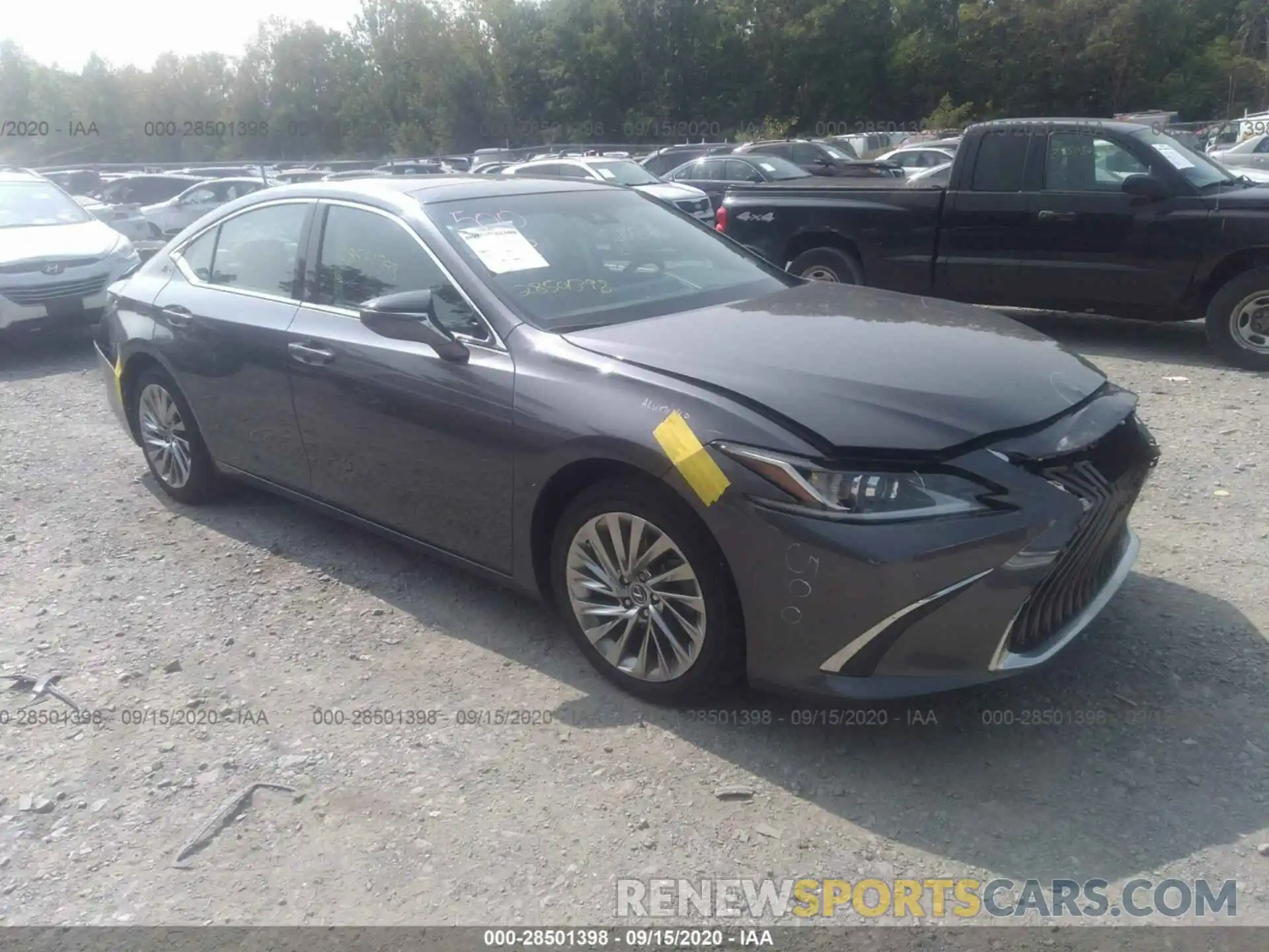 1 Photograph of a damaged car 58ABZ1B16KU013152 LEXUS ES 2019