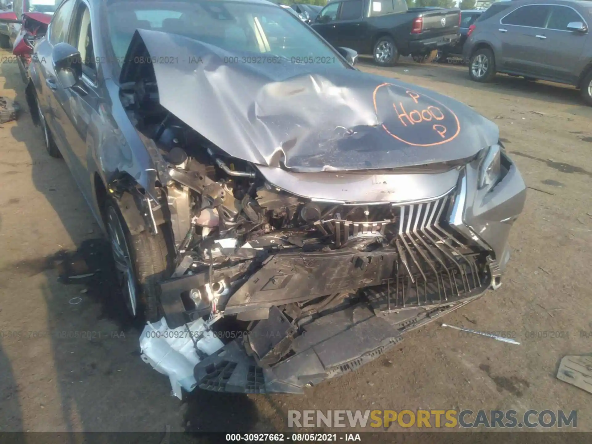 6 Photograph of a damaged car 58ABZ1B16KU016438 LEXUS ES 2019