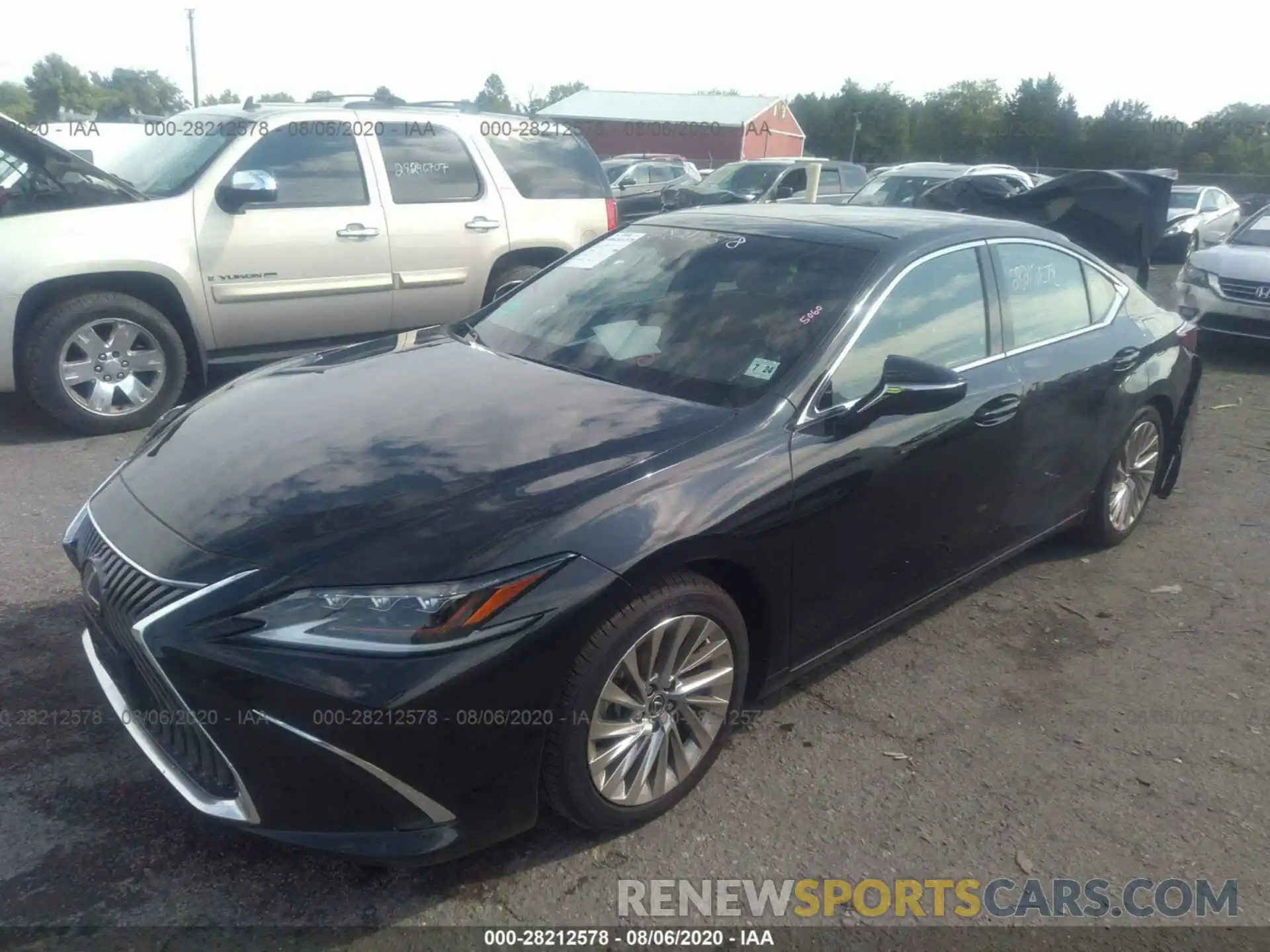 2 Photograph of a damaged car 58ABZ1B16KU037970 LEXUS ES 2019