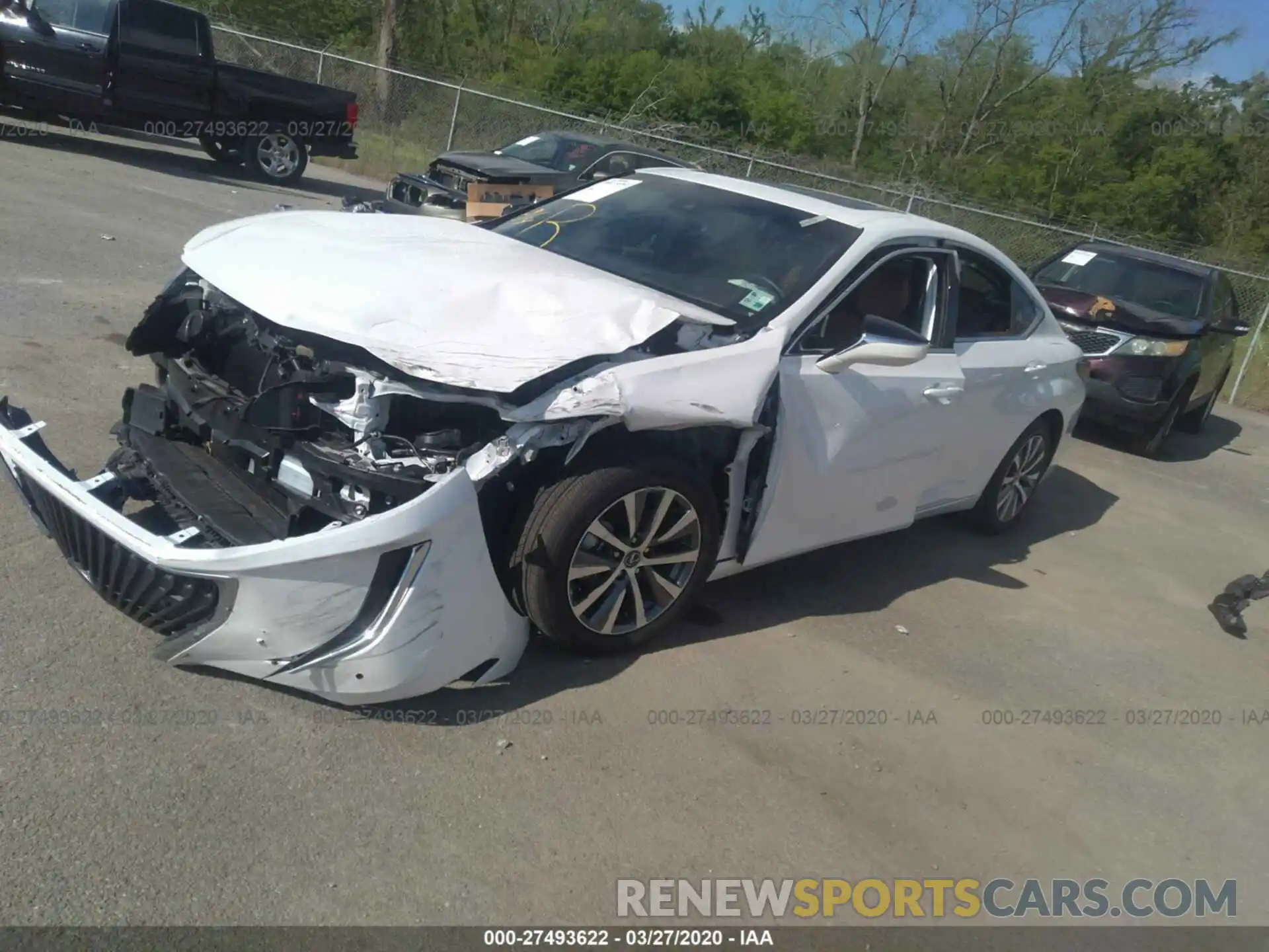 2 Photograph of a damaged car 58ABZ1B16KU039542 LEXUS ES 2019