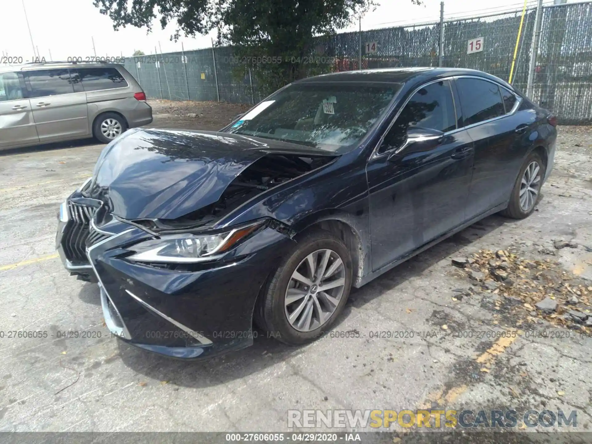 2 Photograph of a damaged car 58ABZ1B17KU008669 LEXUS ES 2019