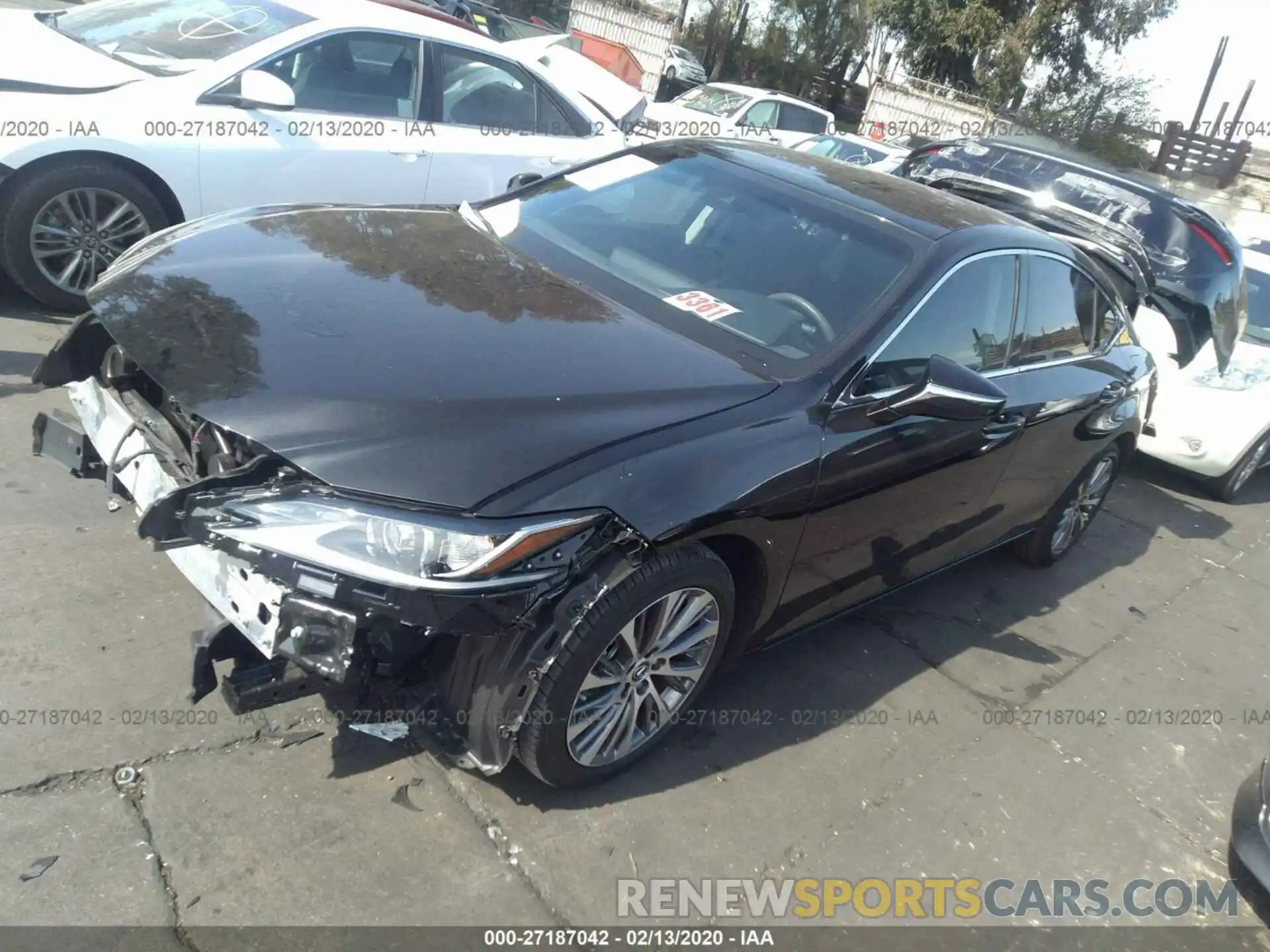 2 Photograph of a damaged car 58ABZ1B17KU026945 LEXUS ES 2019