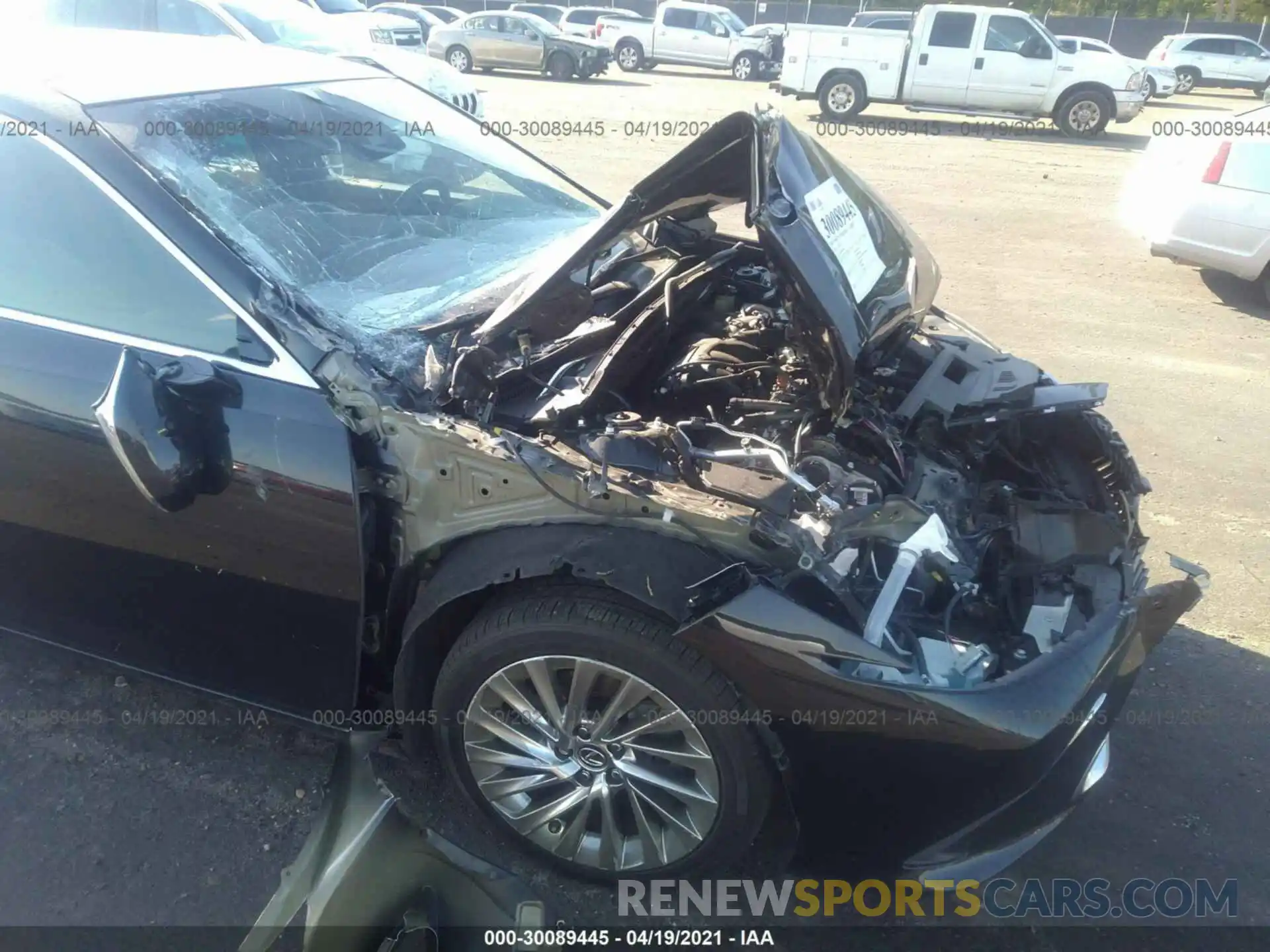 6 Photograph of a damaged car 58ABZ1B17KU029540 LEXUS ES 2019