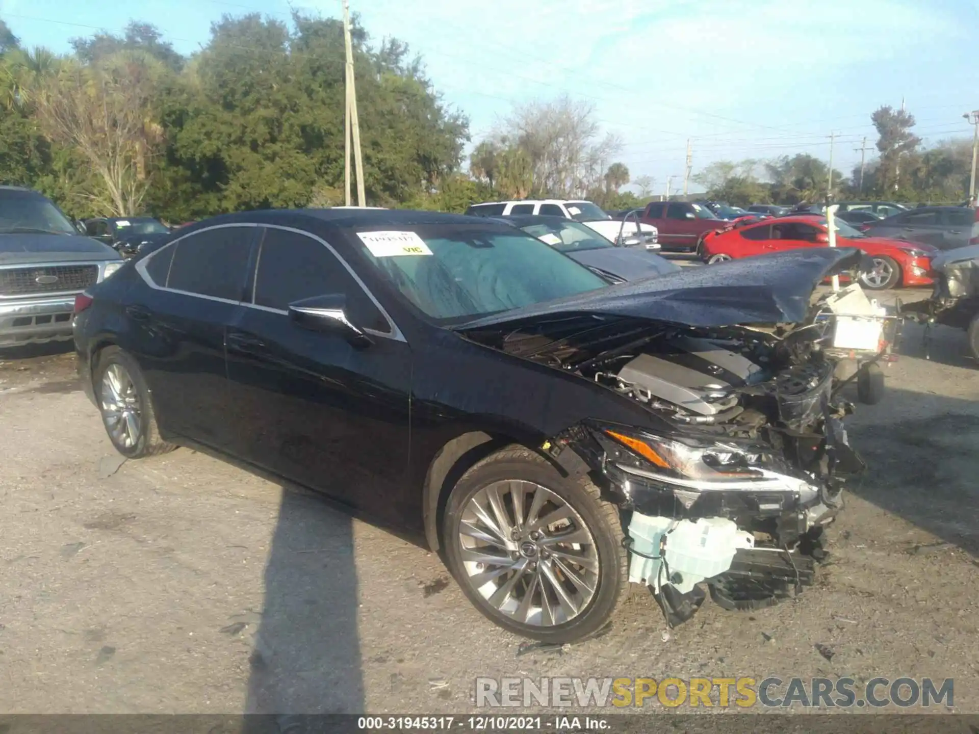 1 Photograph of a damaged car 58ABZ1B17KU040036 LEXUS ES 2019