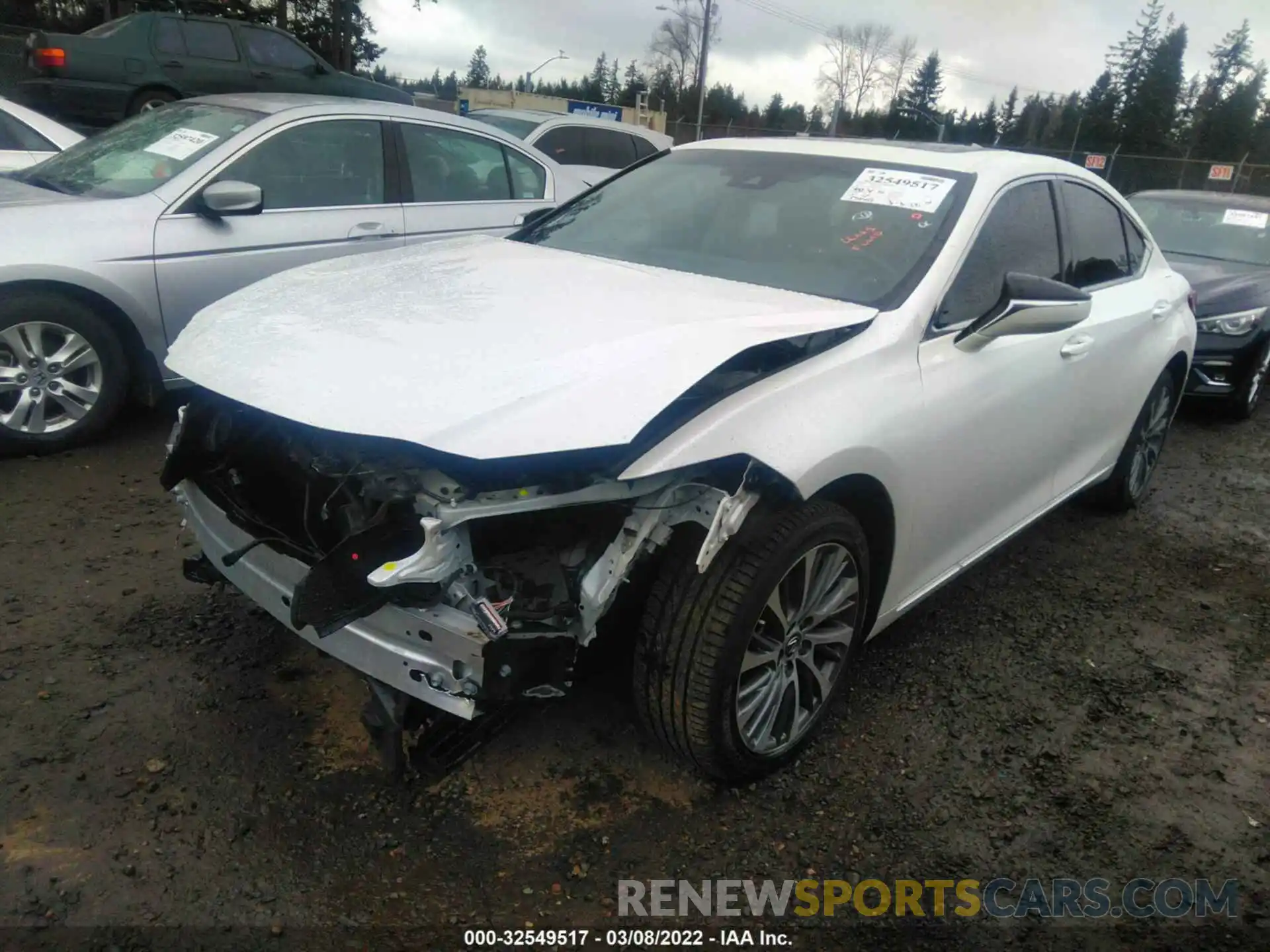 2 Photograph of a damaged car 58ABZ1B17KU049304 LEXUS ES 2019